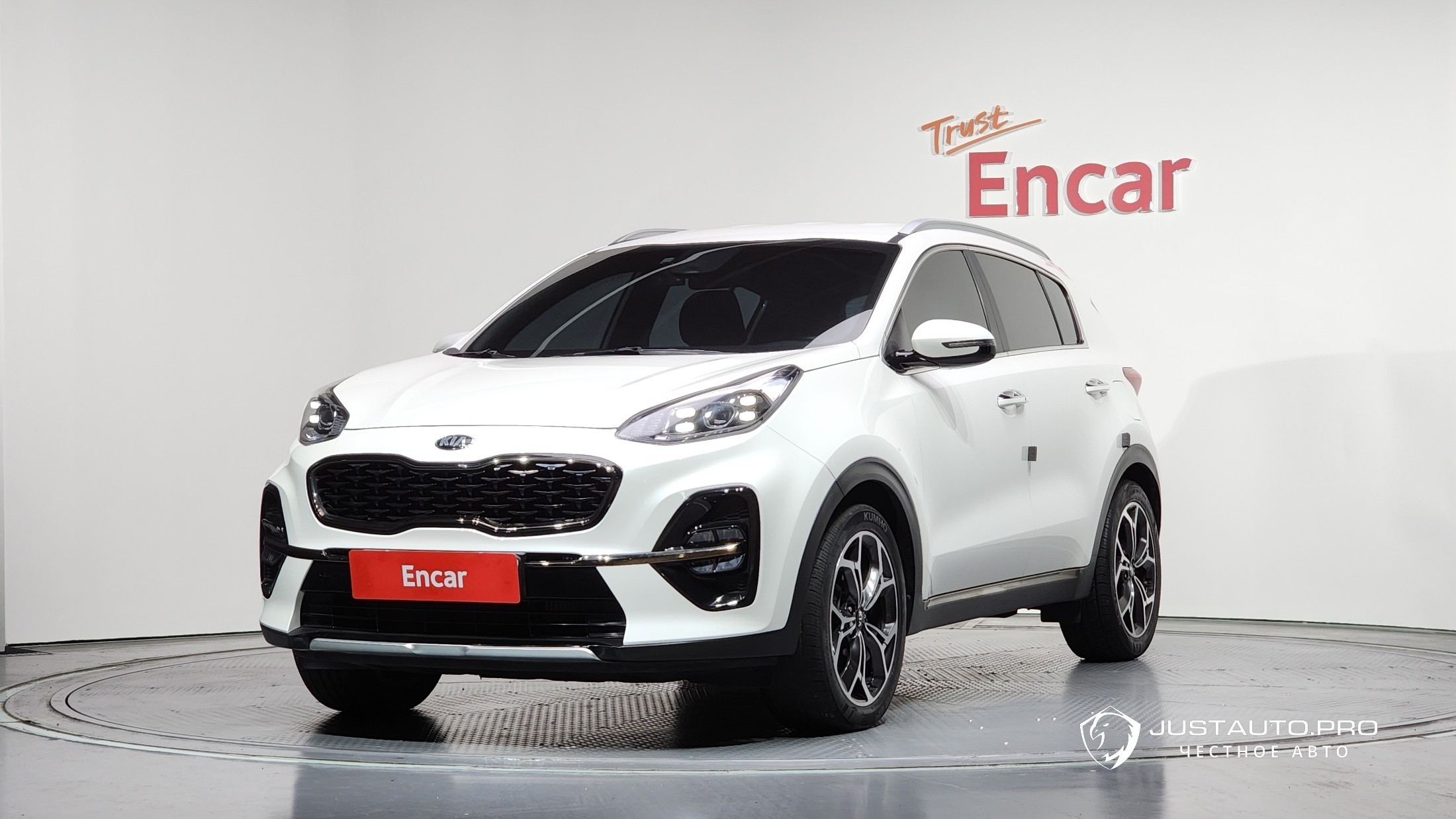 Автомобиль Kia Sportage