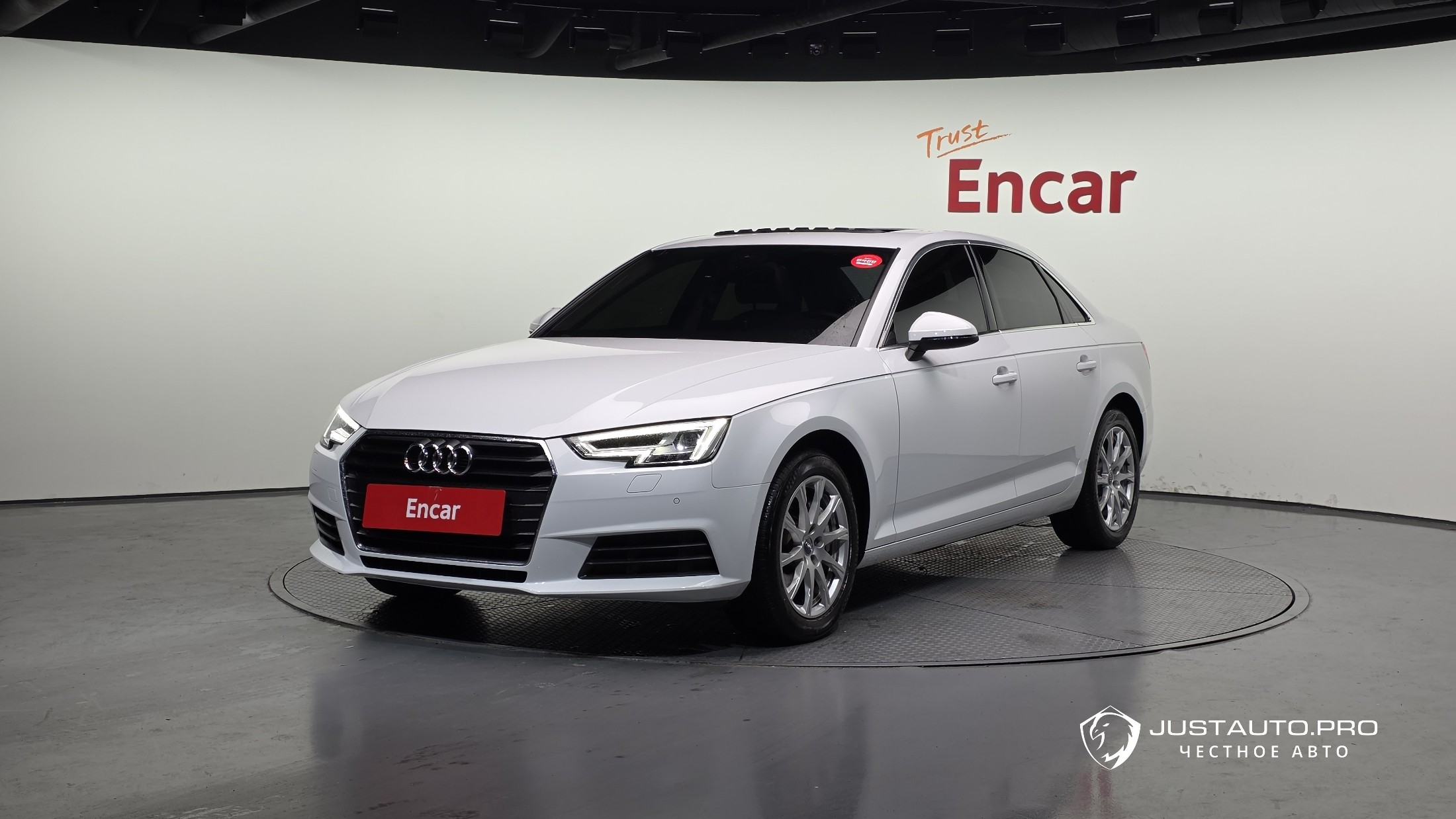 Автомобиль Audi A4
