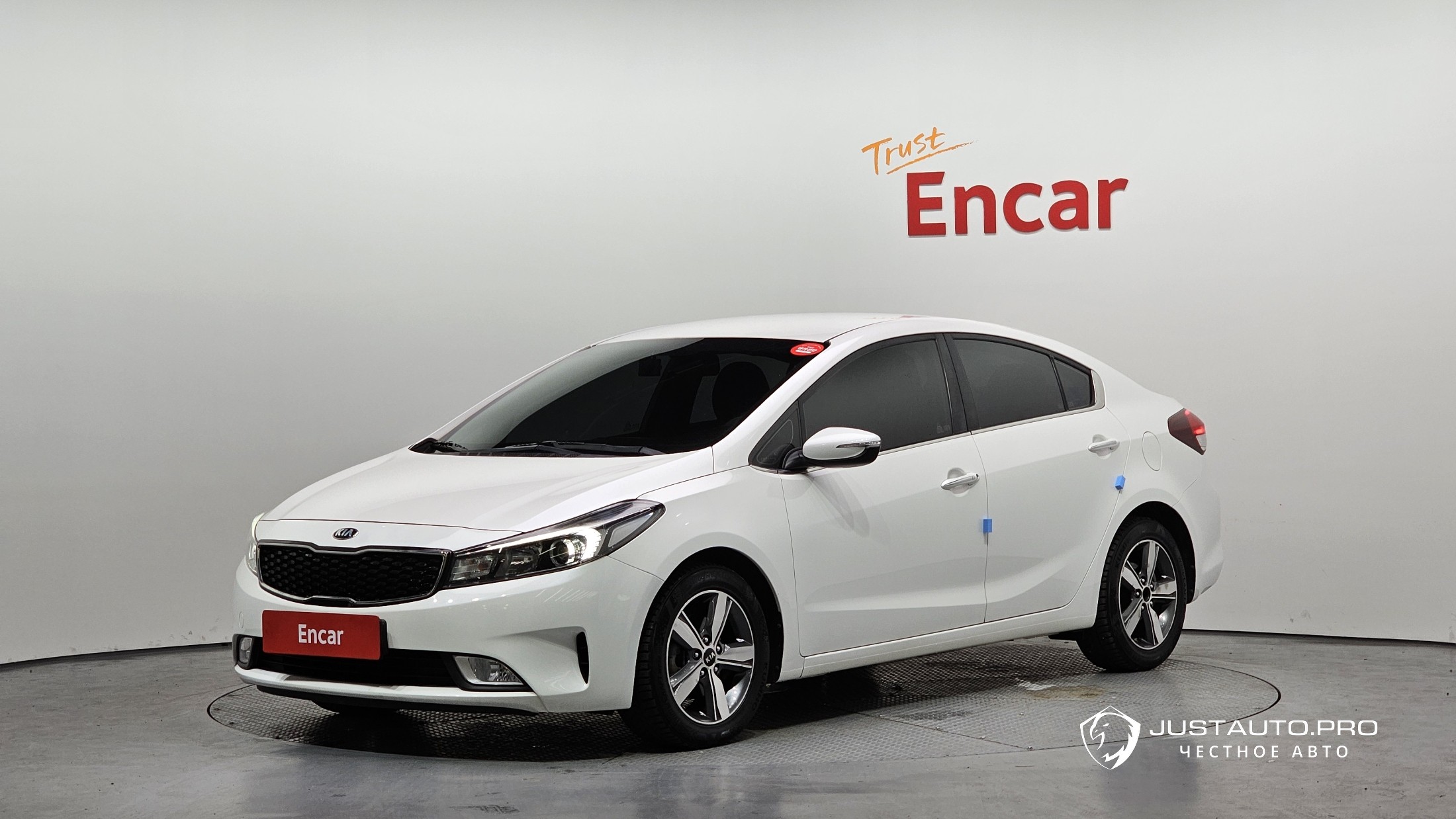 Автомобиль Kia K3