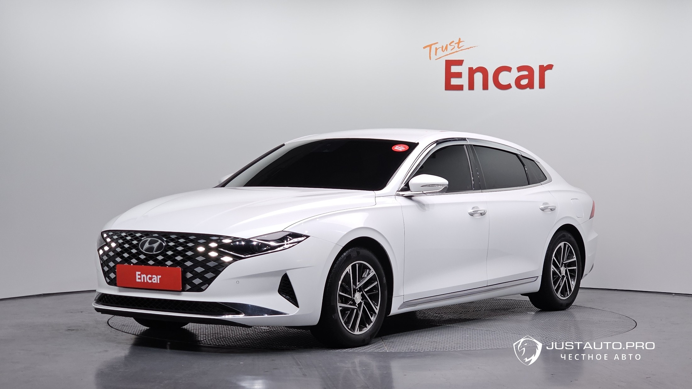 Автомобиль Hyundai Grandeur