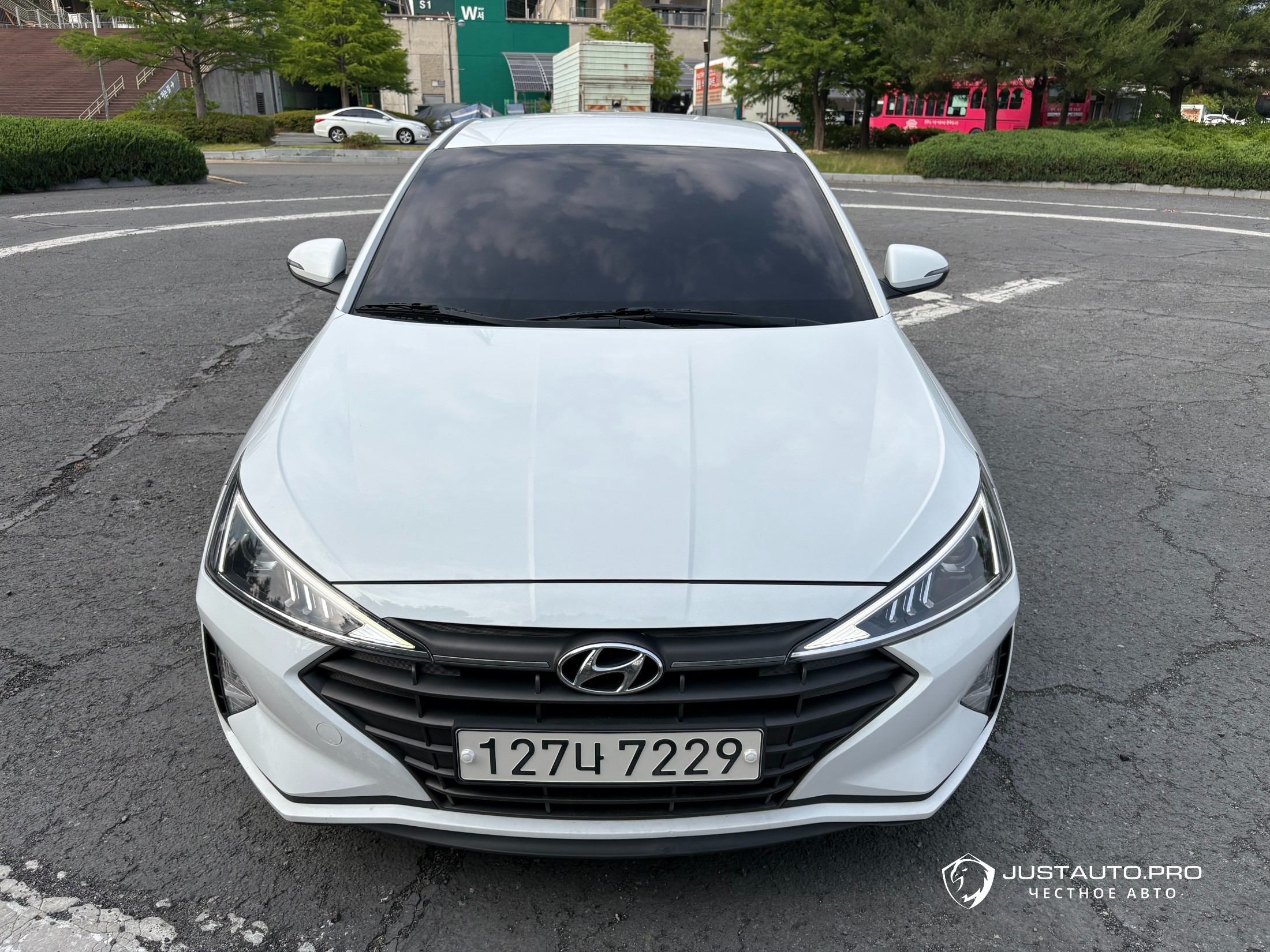Автомобиль Hyundai AVANTE