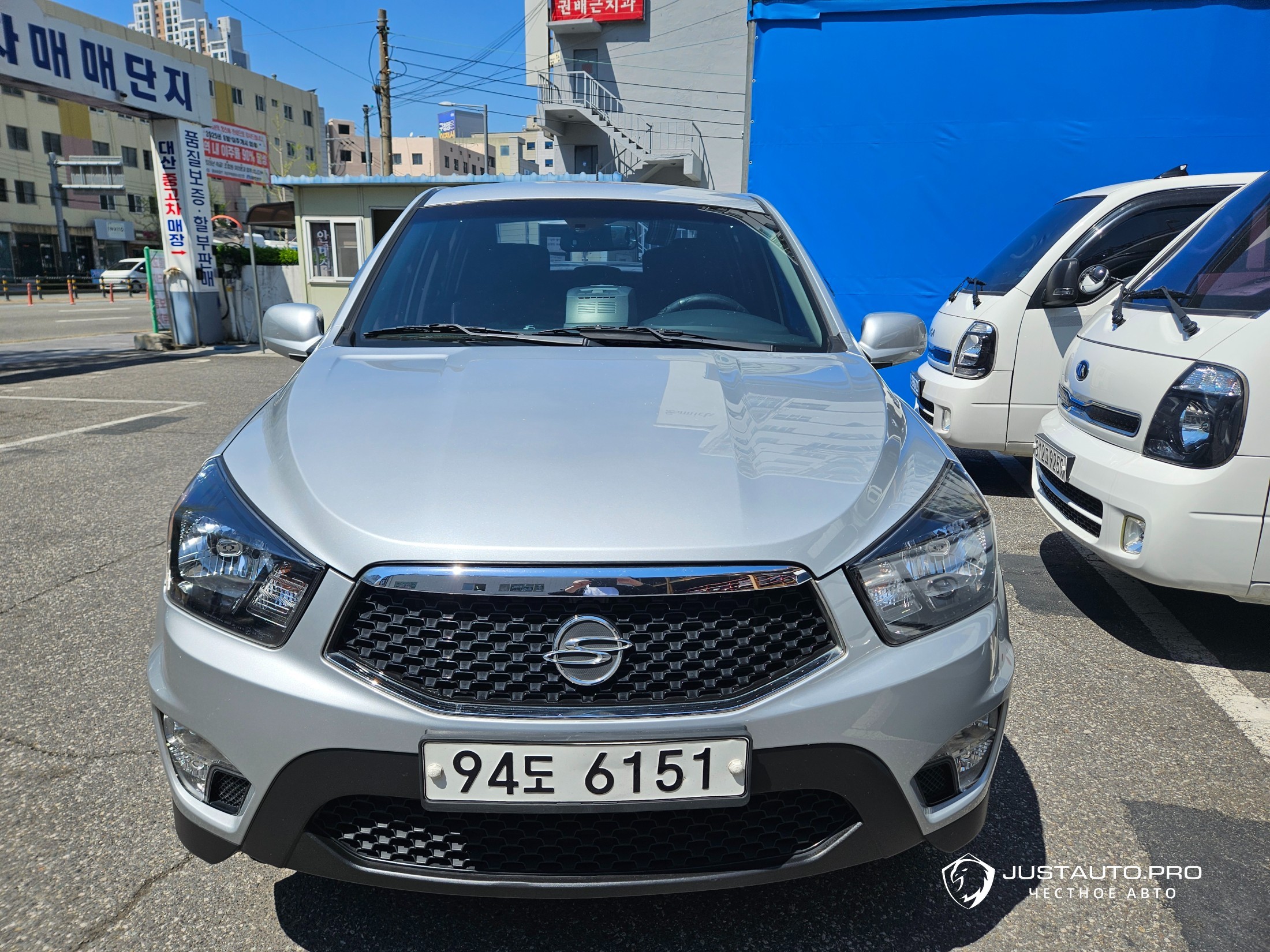 Автомобиль KG_Mobility_Ssangyong KORANDO