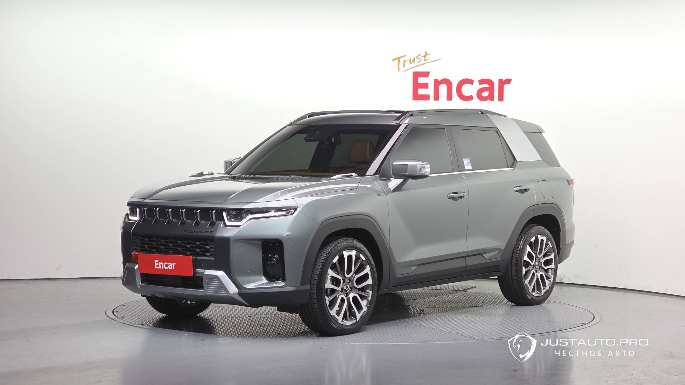 Автомобиль KG_Mobility_Ssangyong Torres