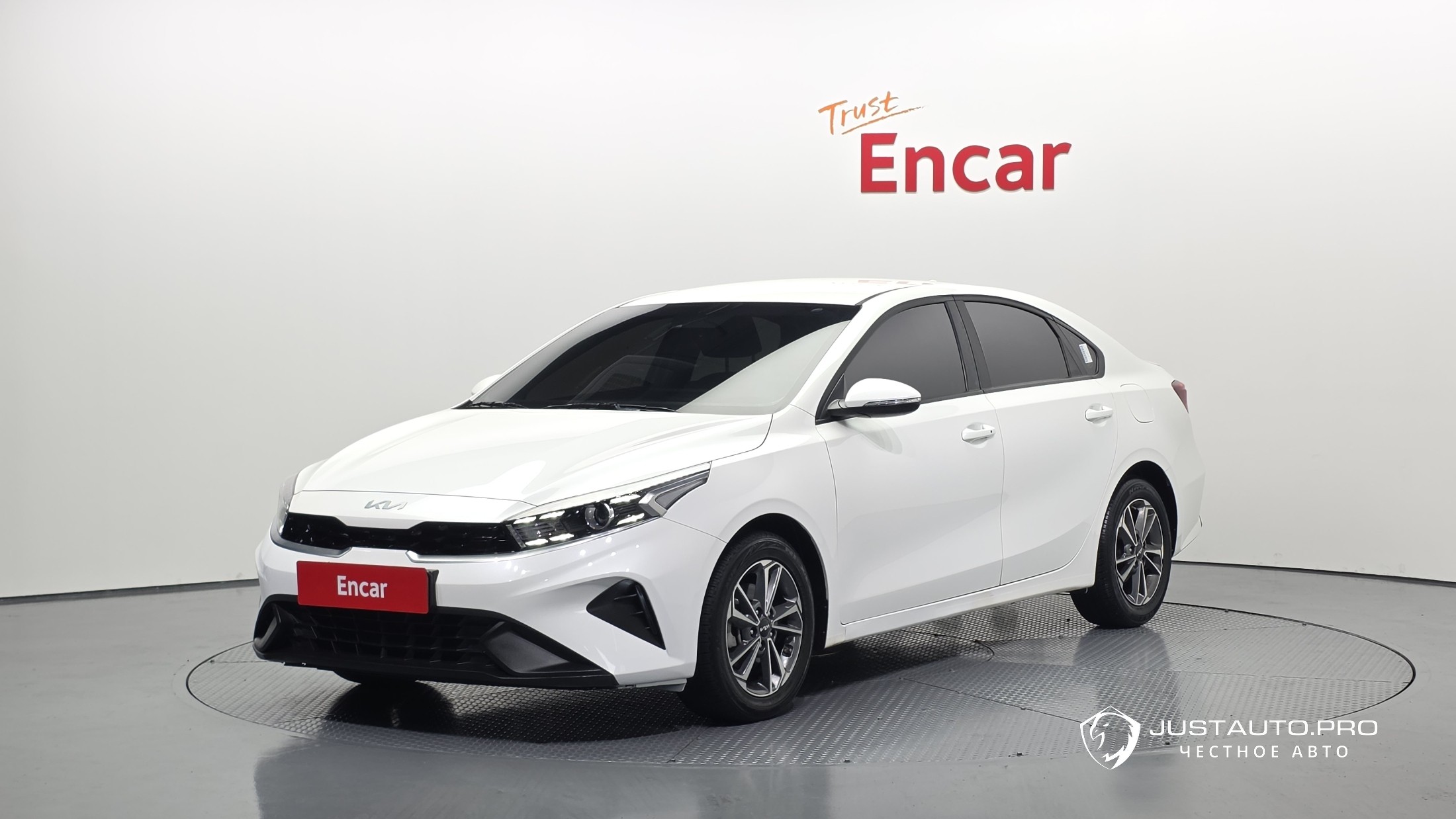Автомобиль Kia K3