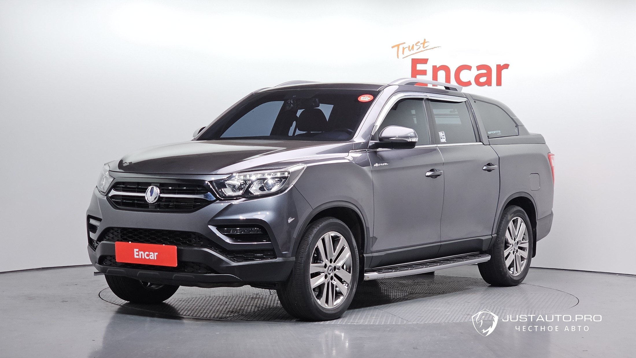 Автомобиль KG_Mobility_Ssangyong Rexton