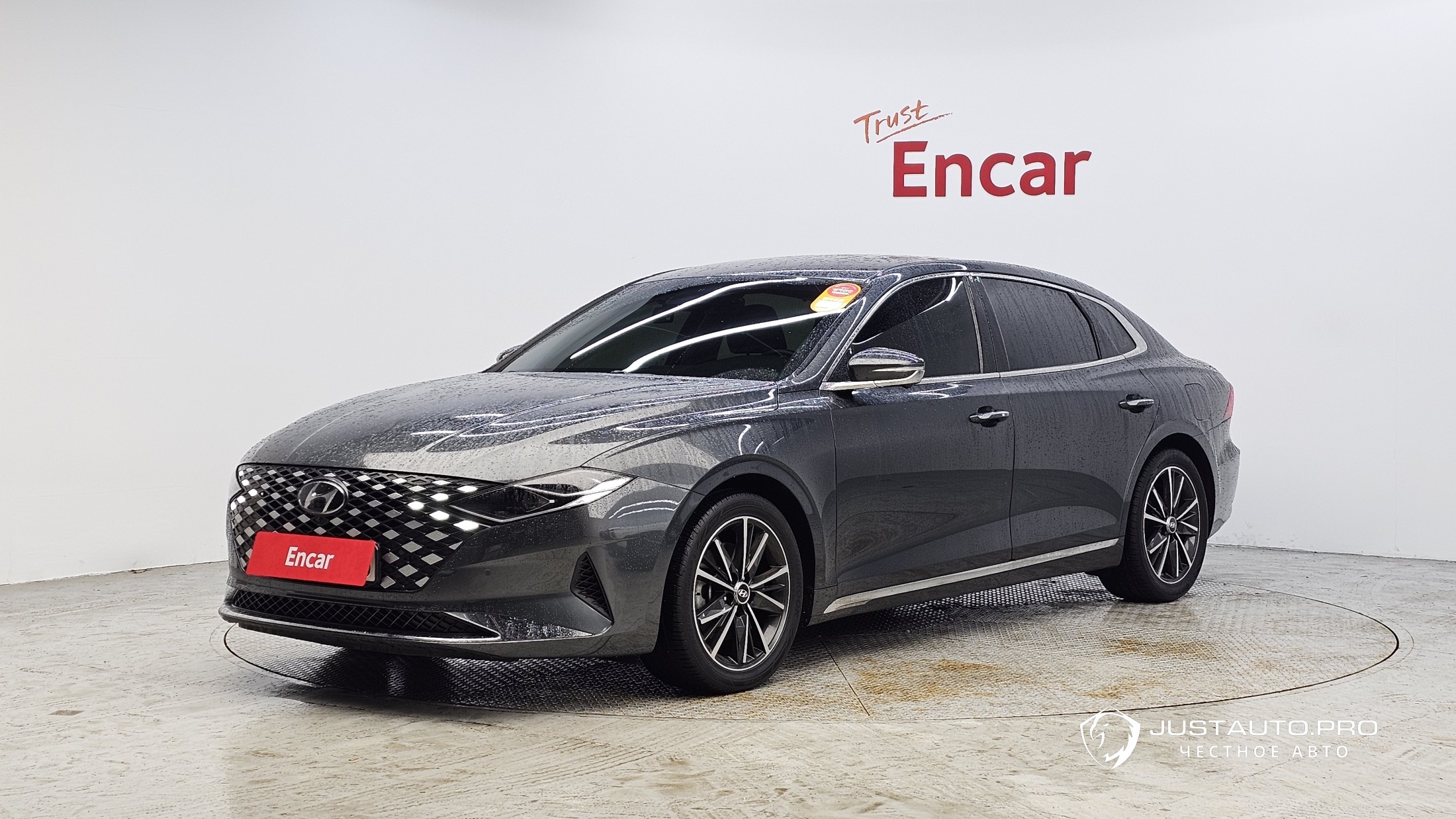 Автомобиль Hyundai Grandeur