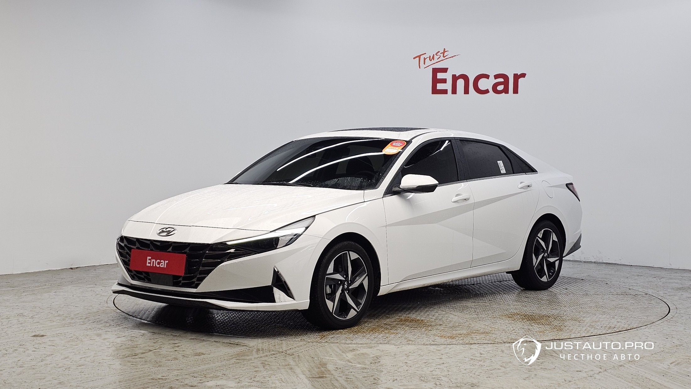 Автомобиль Hyundai AVANTE