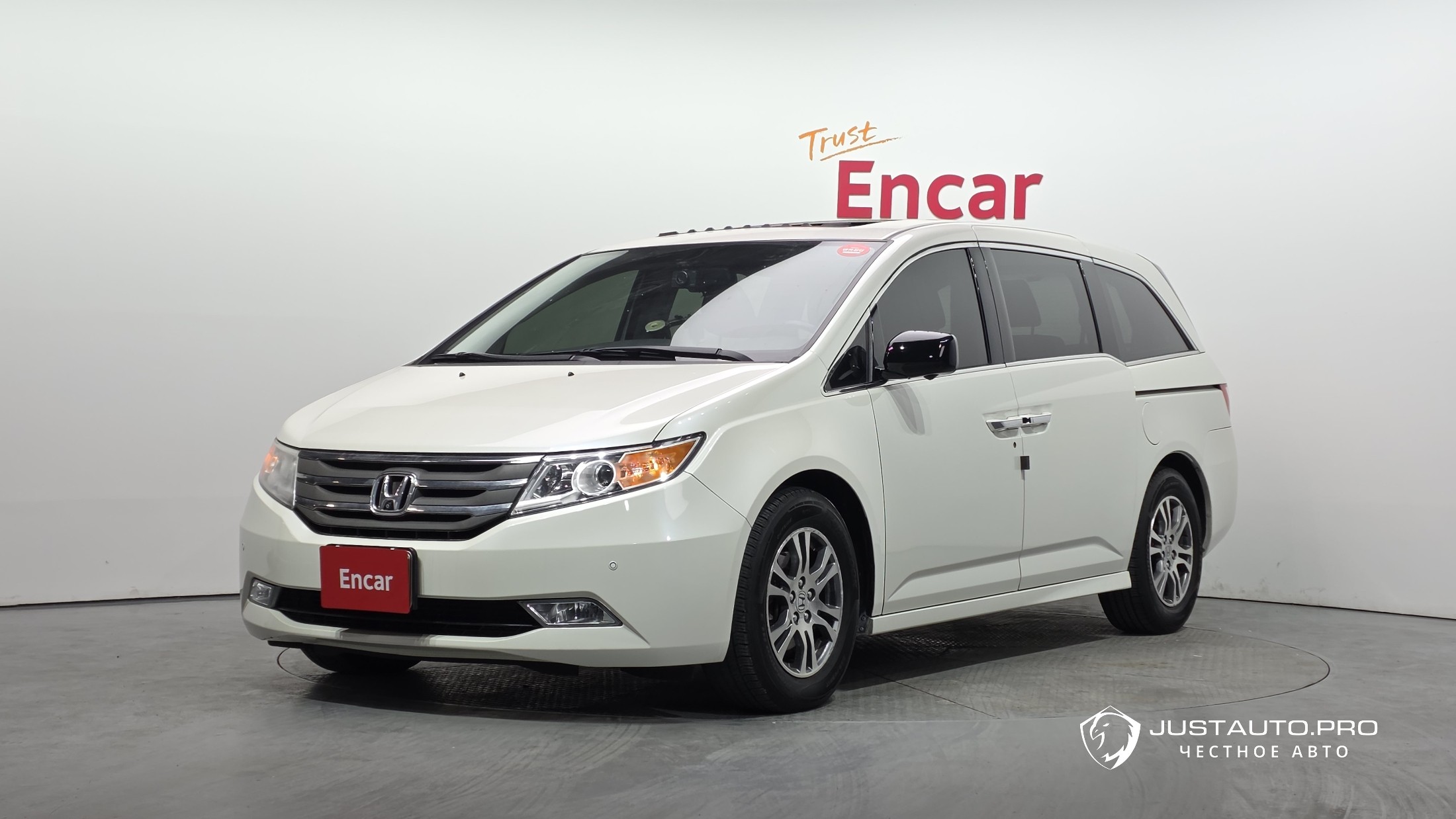 Автомобиль Honda Odyssey