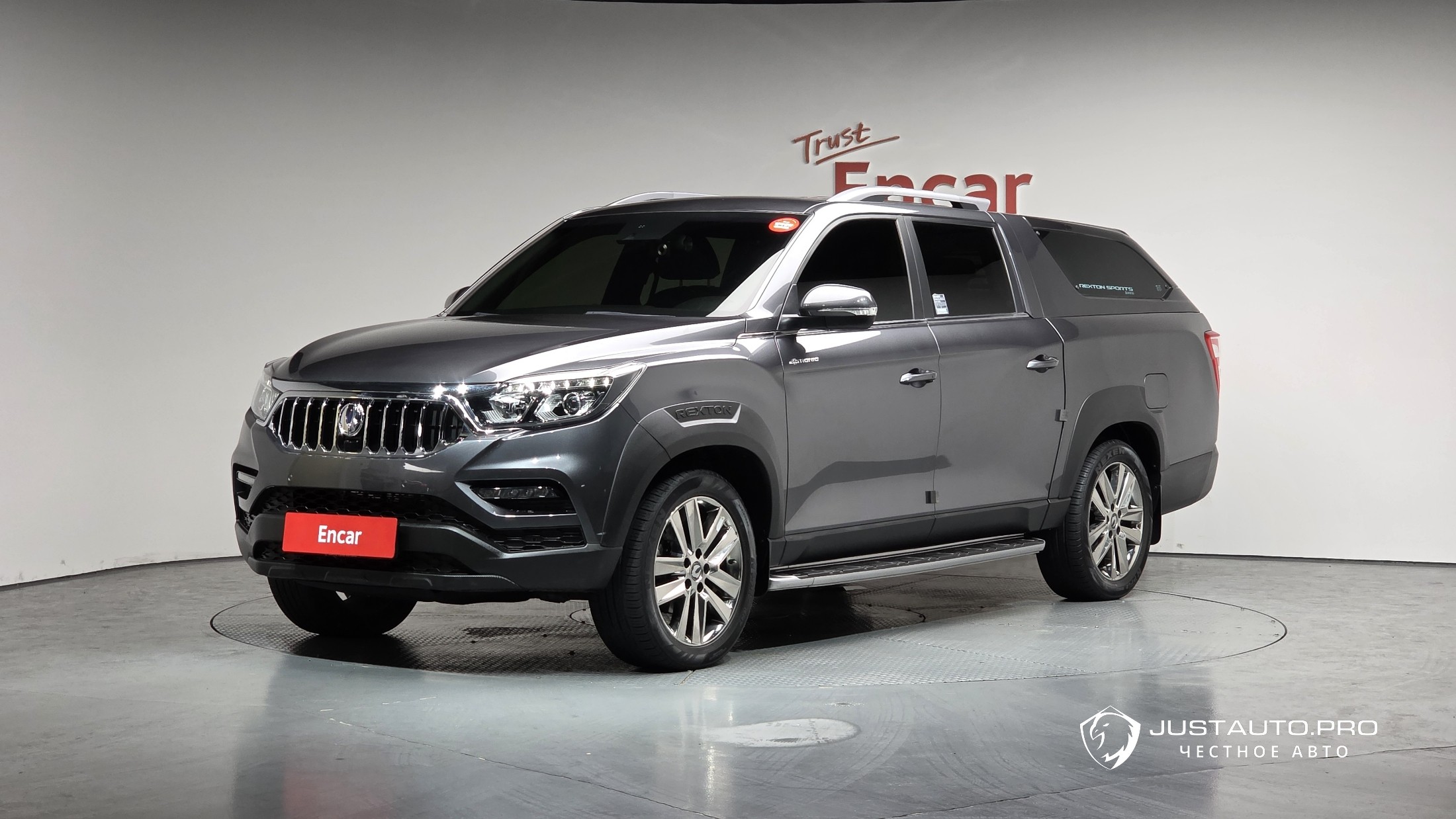 Автомобиль KG_Mobility_Ssangyong Rexton