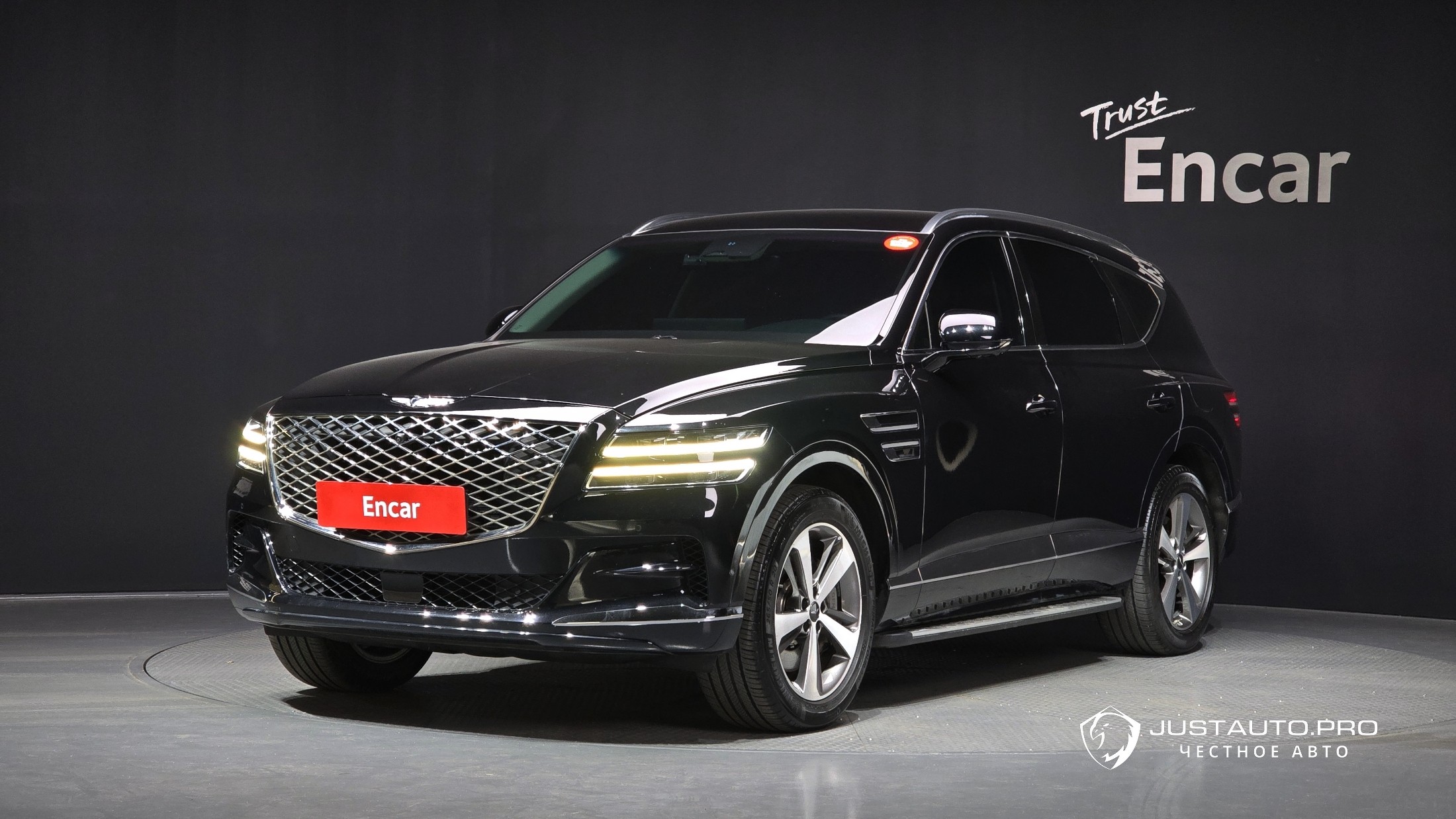 Автомобиль Genesis GV80