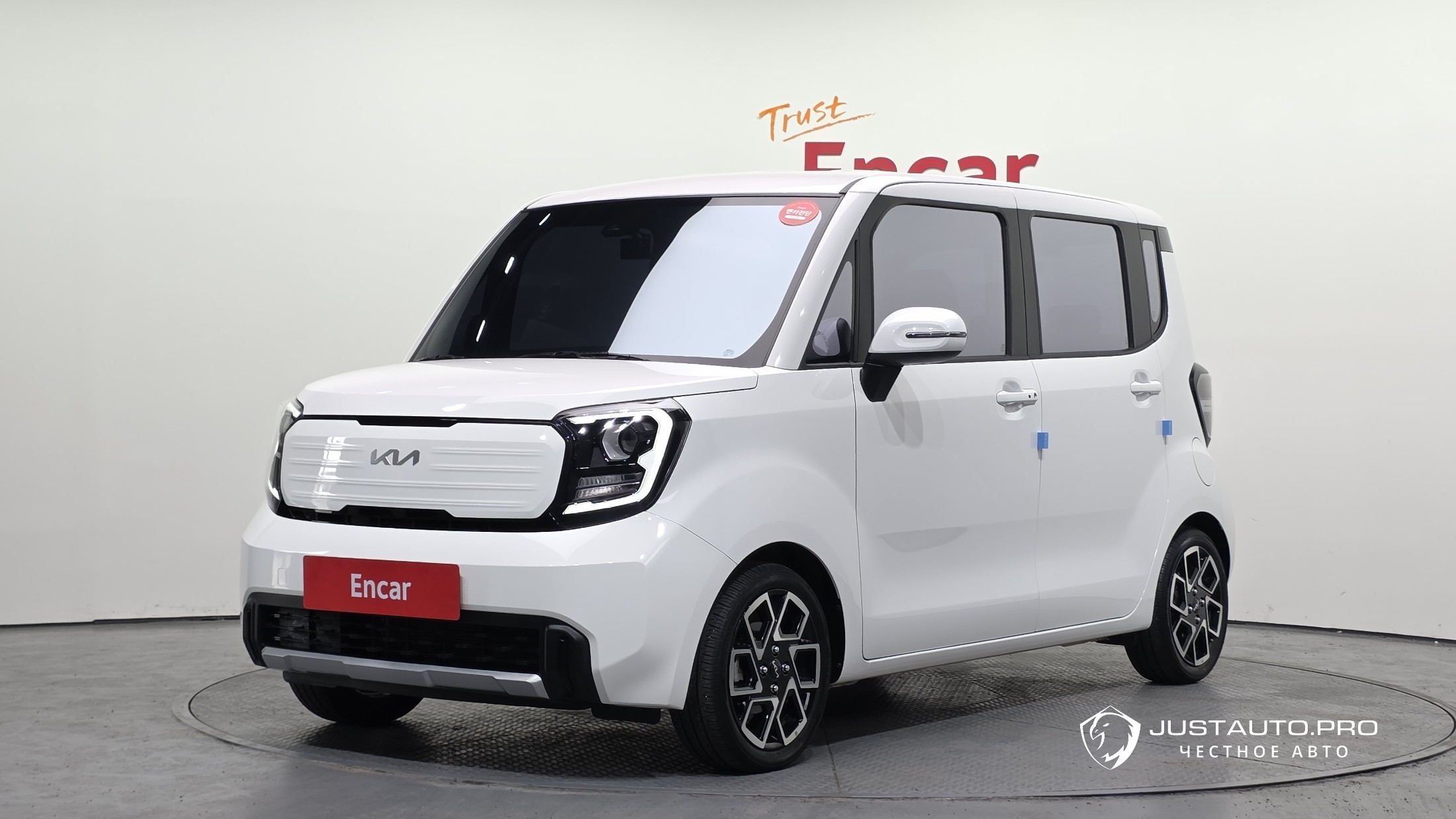 Автомобиль Kia RAY