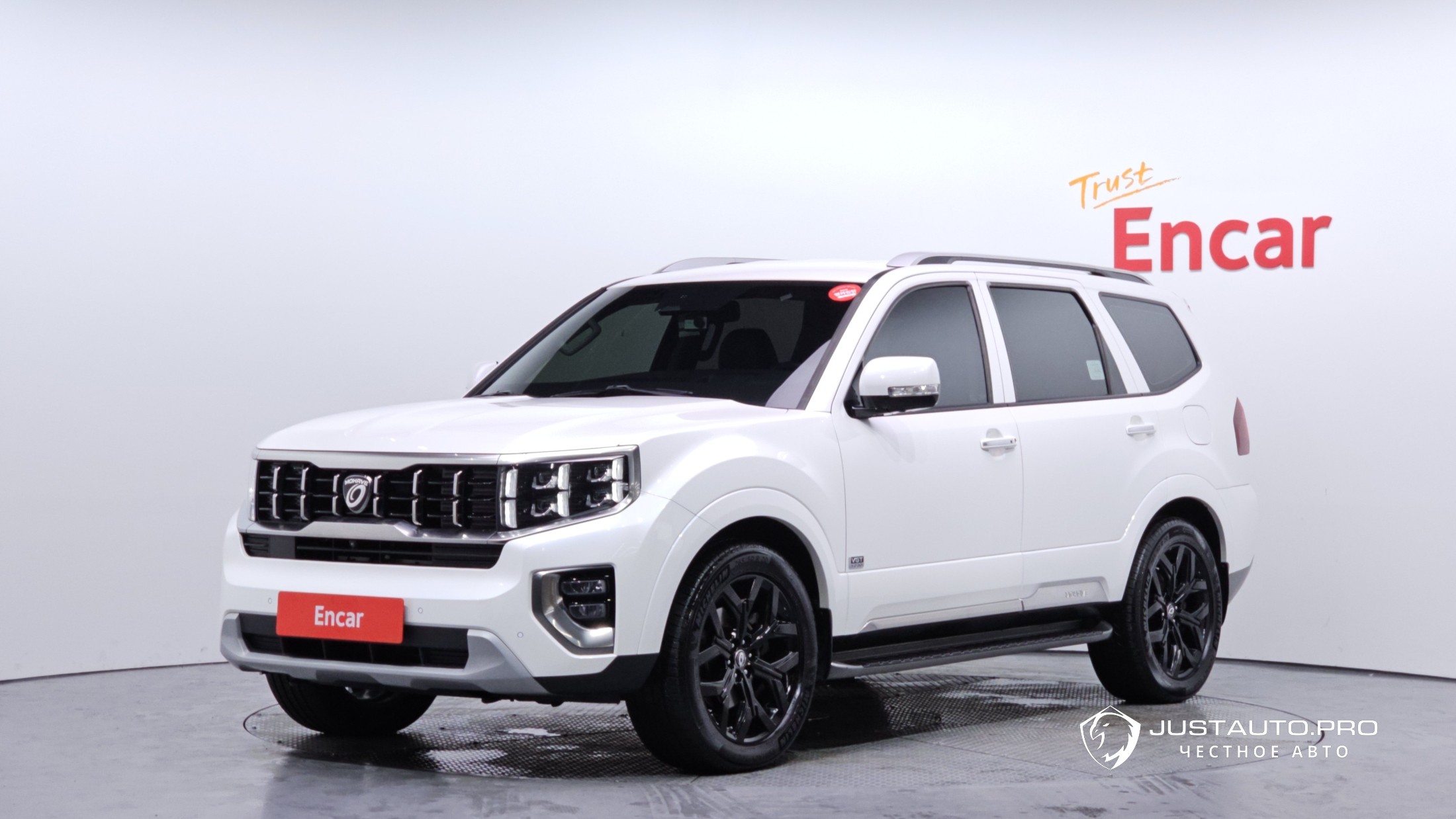 Автомобиль Kia Mohave