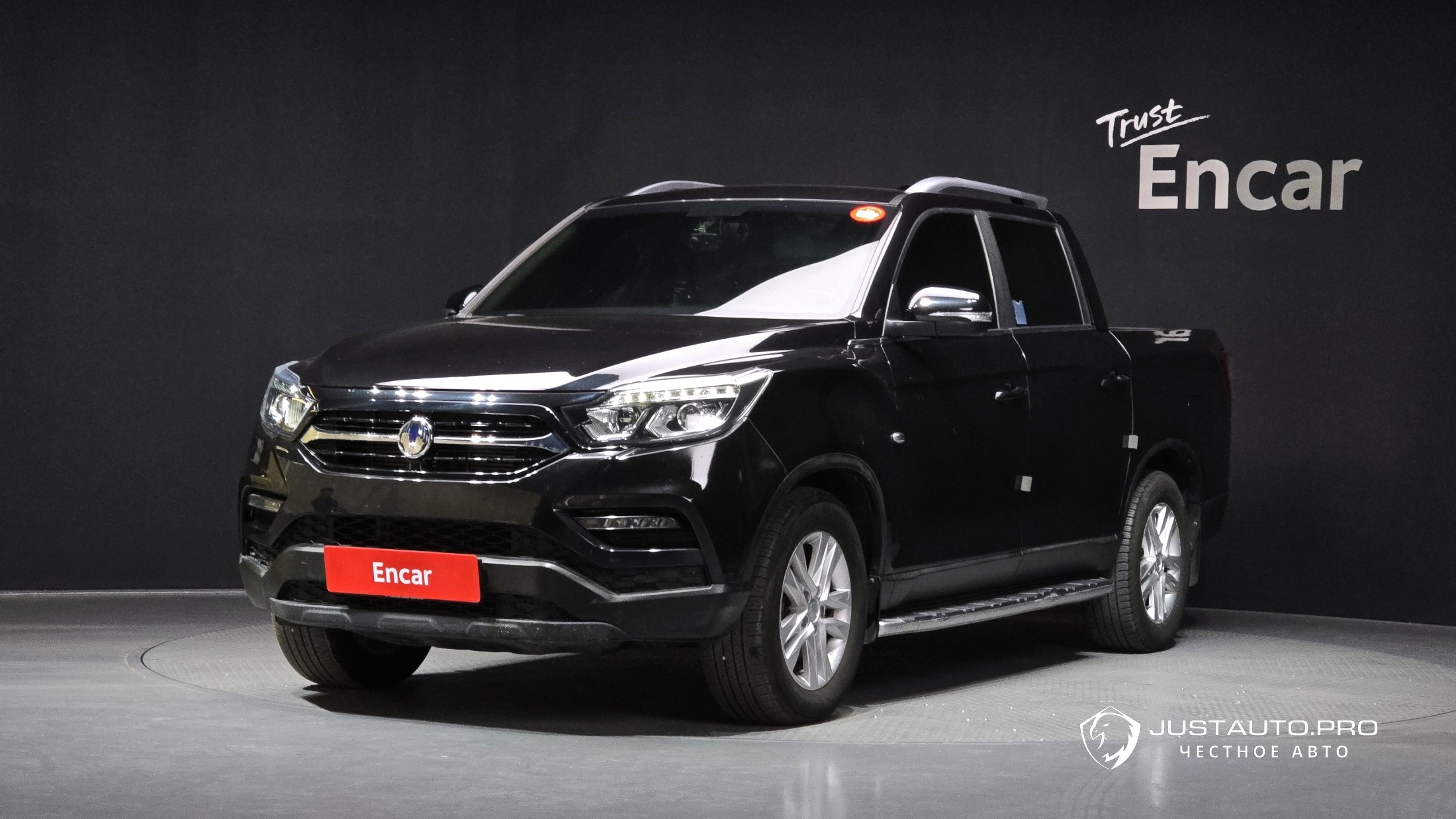 Автомобиль KG_Mobility_Ssangyong Rexton