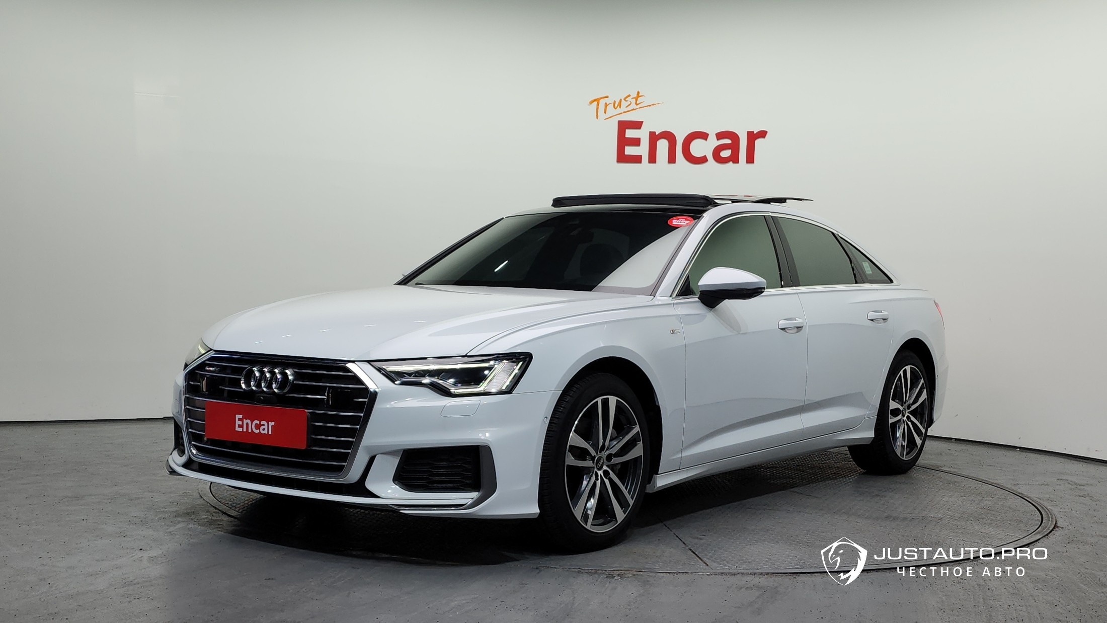 Автомобиль Audi A6