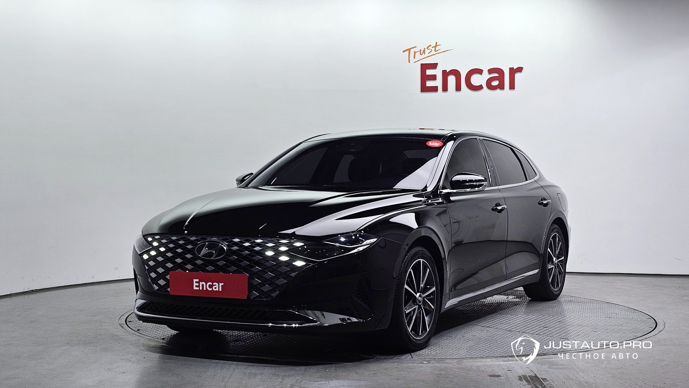 Автомобиль Hyundai Grandeur