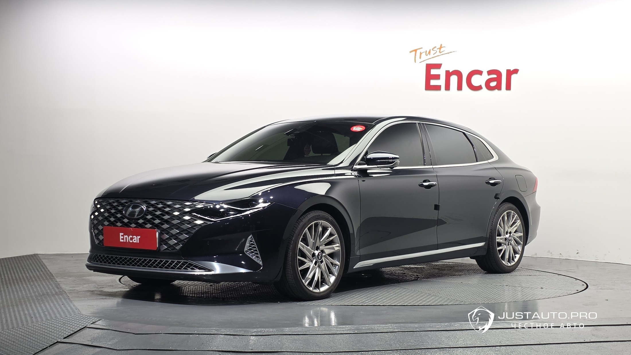 Автомобиль Hyundai Grandeur