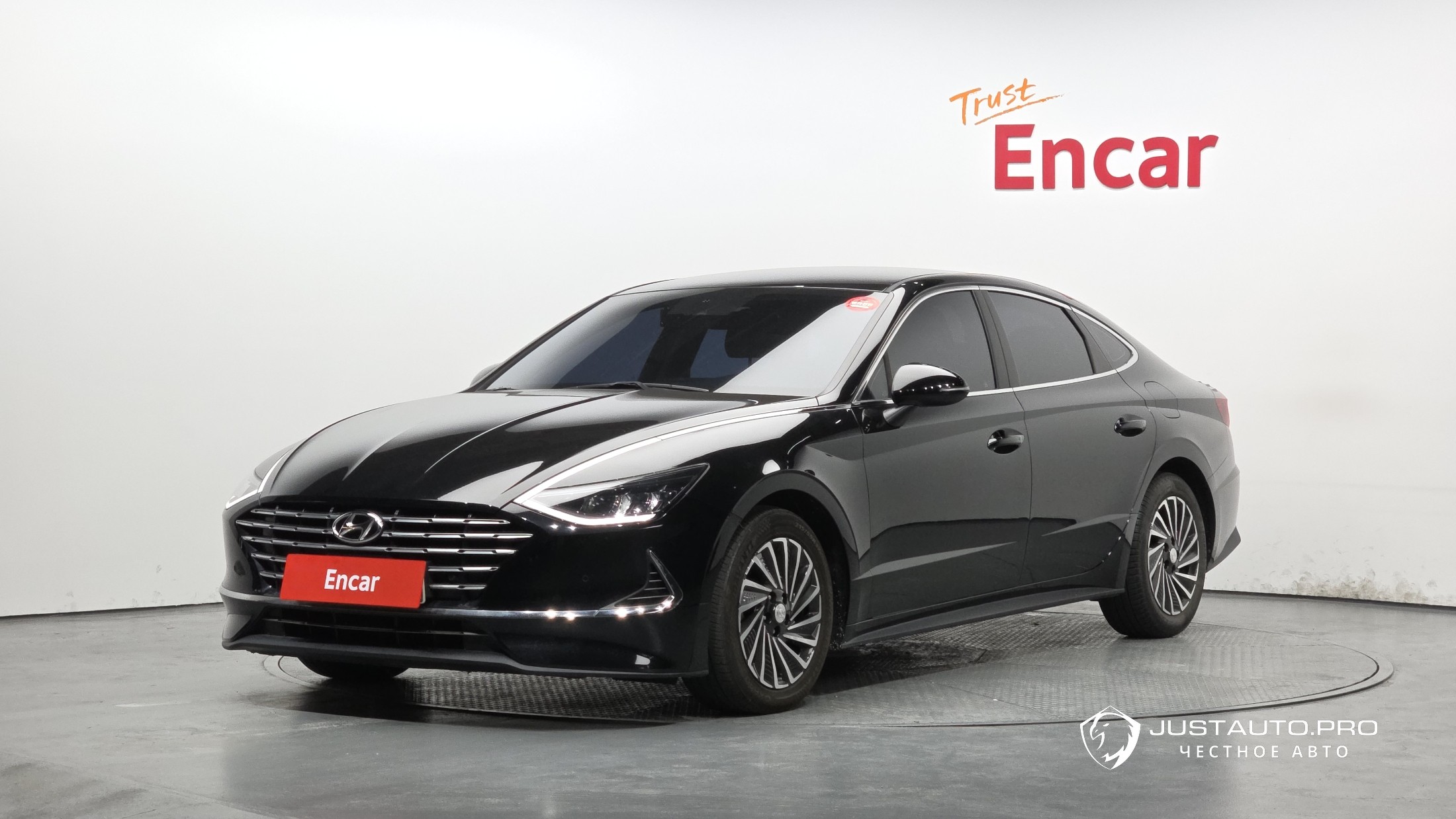 Автомобиль Hyundai Sonata