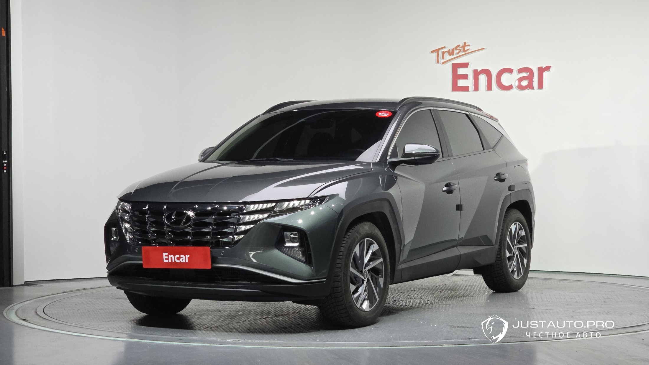 Автомобиль Hyundai Tucson