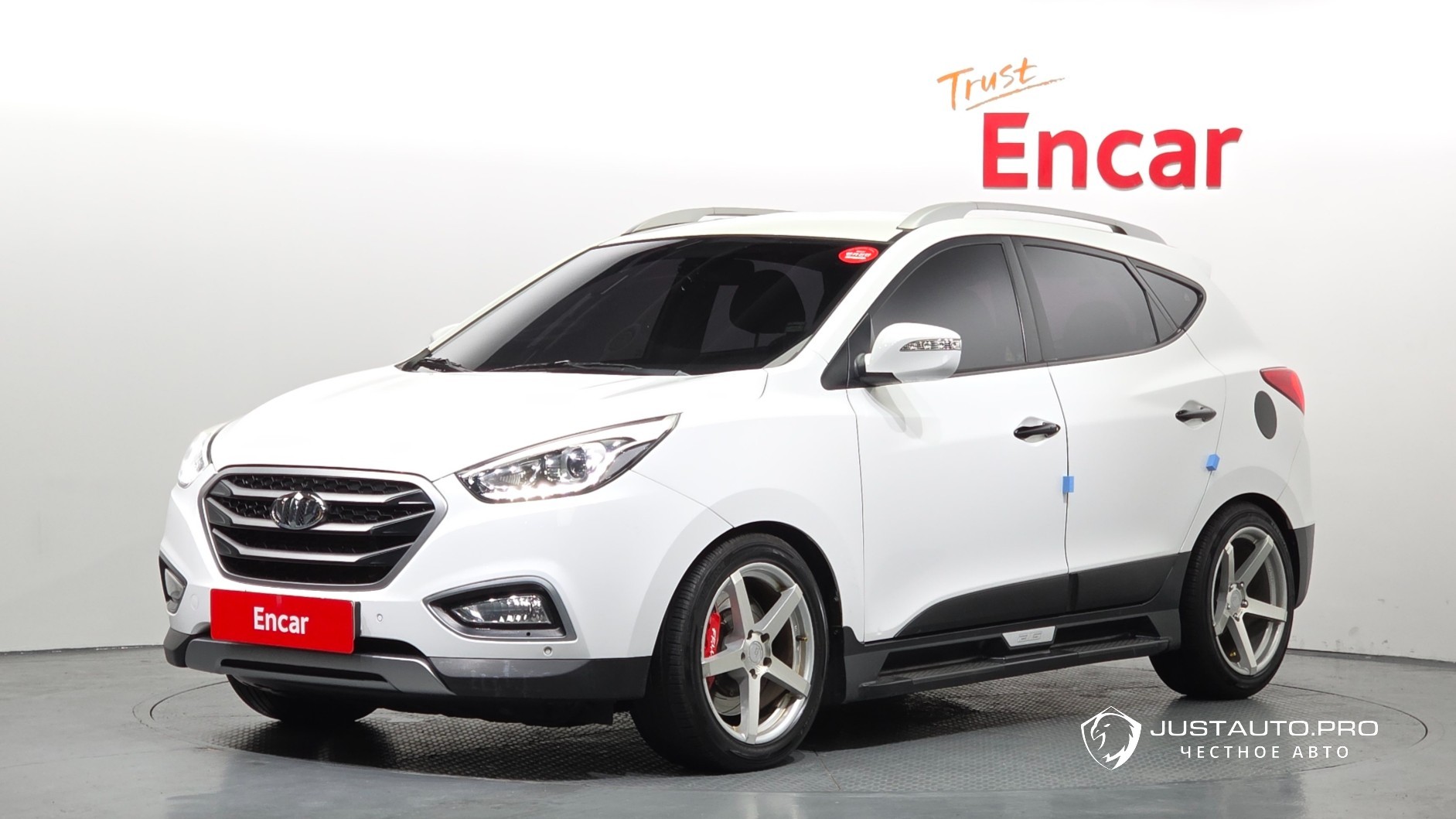 Автомобиль Hyundai Tucson