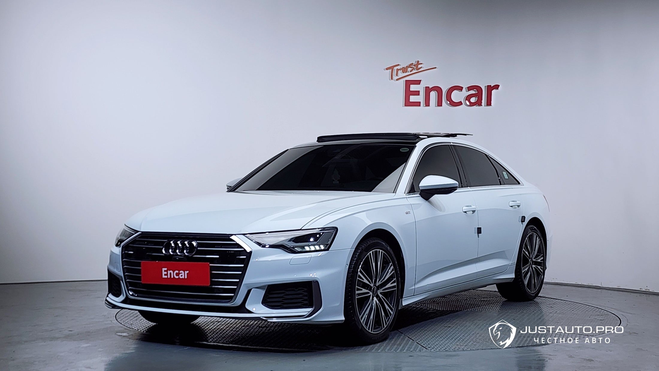 Автомобиль Audi A6