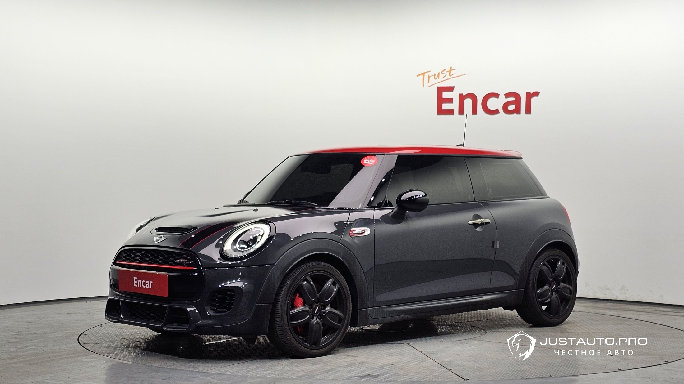 Автомобиль Mini Cooper
