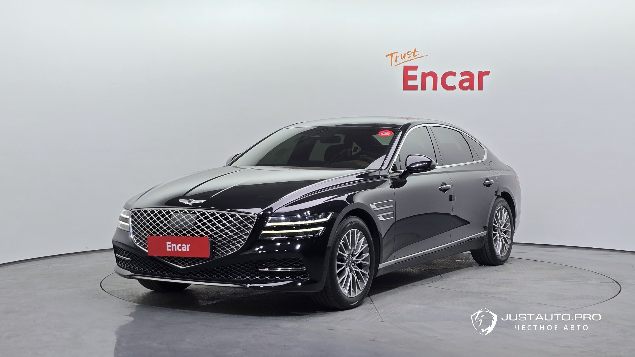 Автомобиль Genesis G80