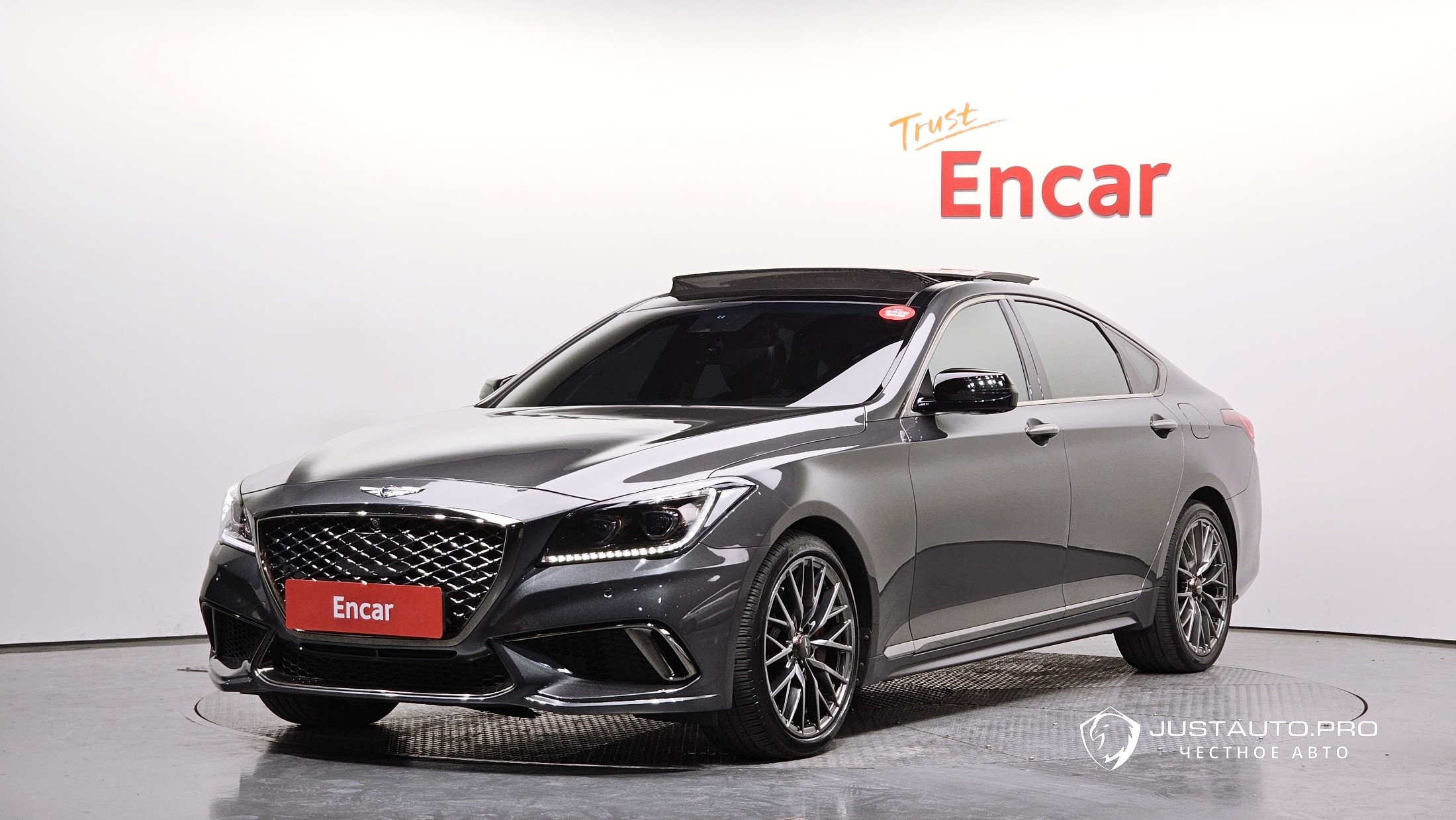 Автомобиль Genesis G80