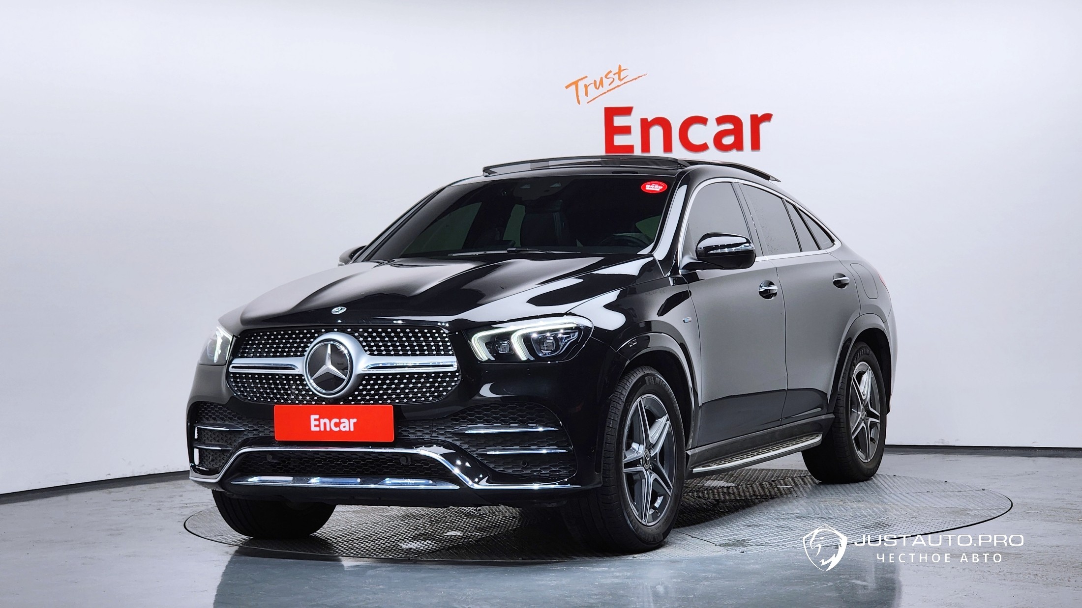 Автомобиль Mercedes-Benz GLE-Class