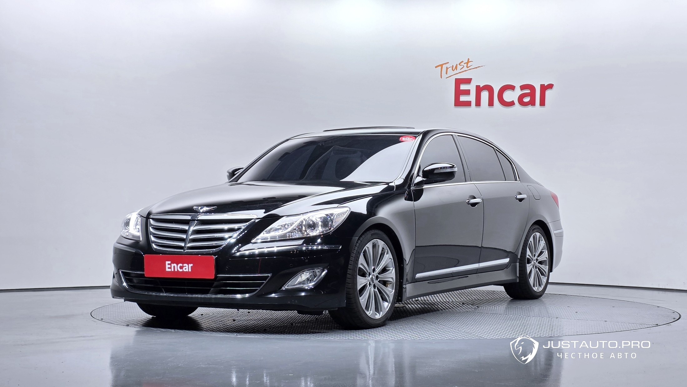 Автомобиль Hyundai Genesis
