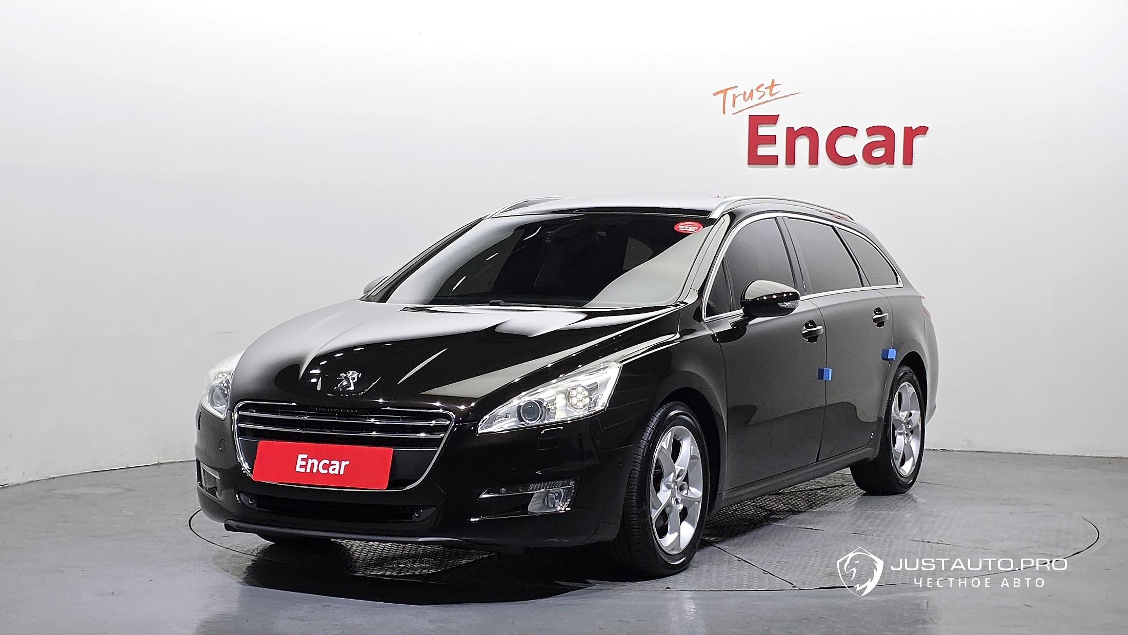 Автомобиль Peugeot 508