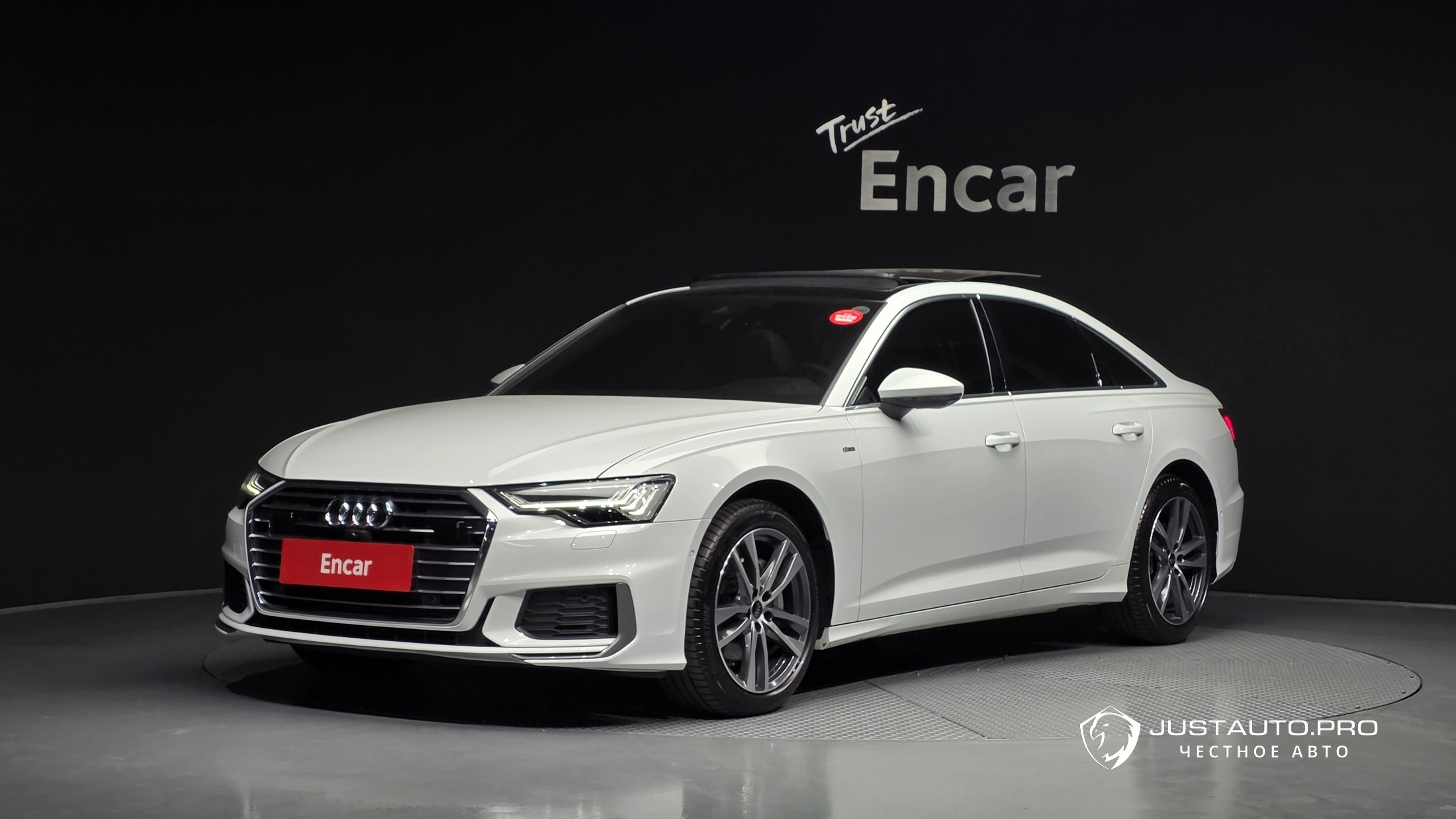 Автомобиль Audi A6