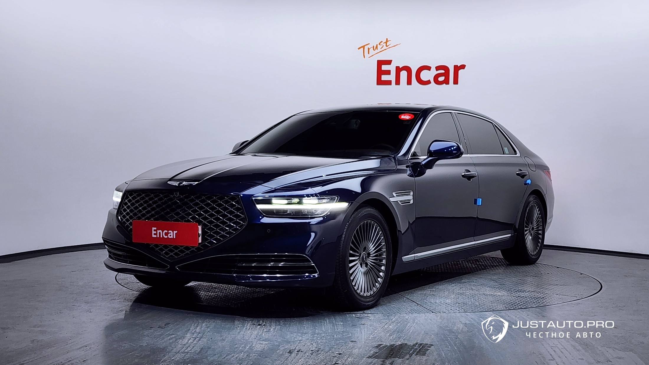 Автомобиль Genesis G90
