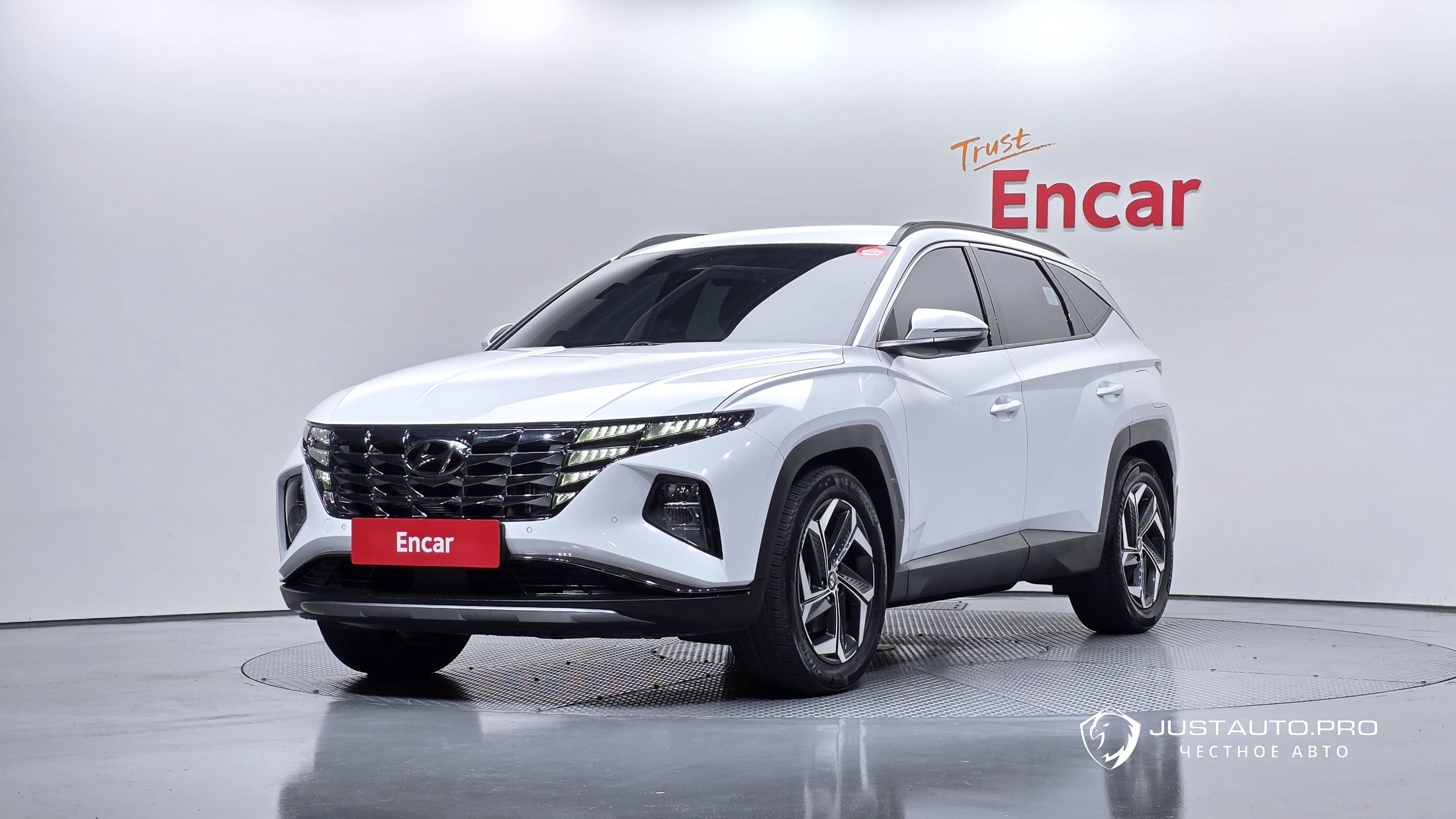 Автомобиль Hyundai Tucson