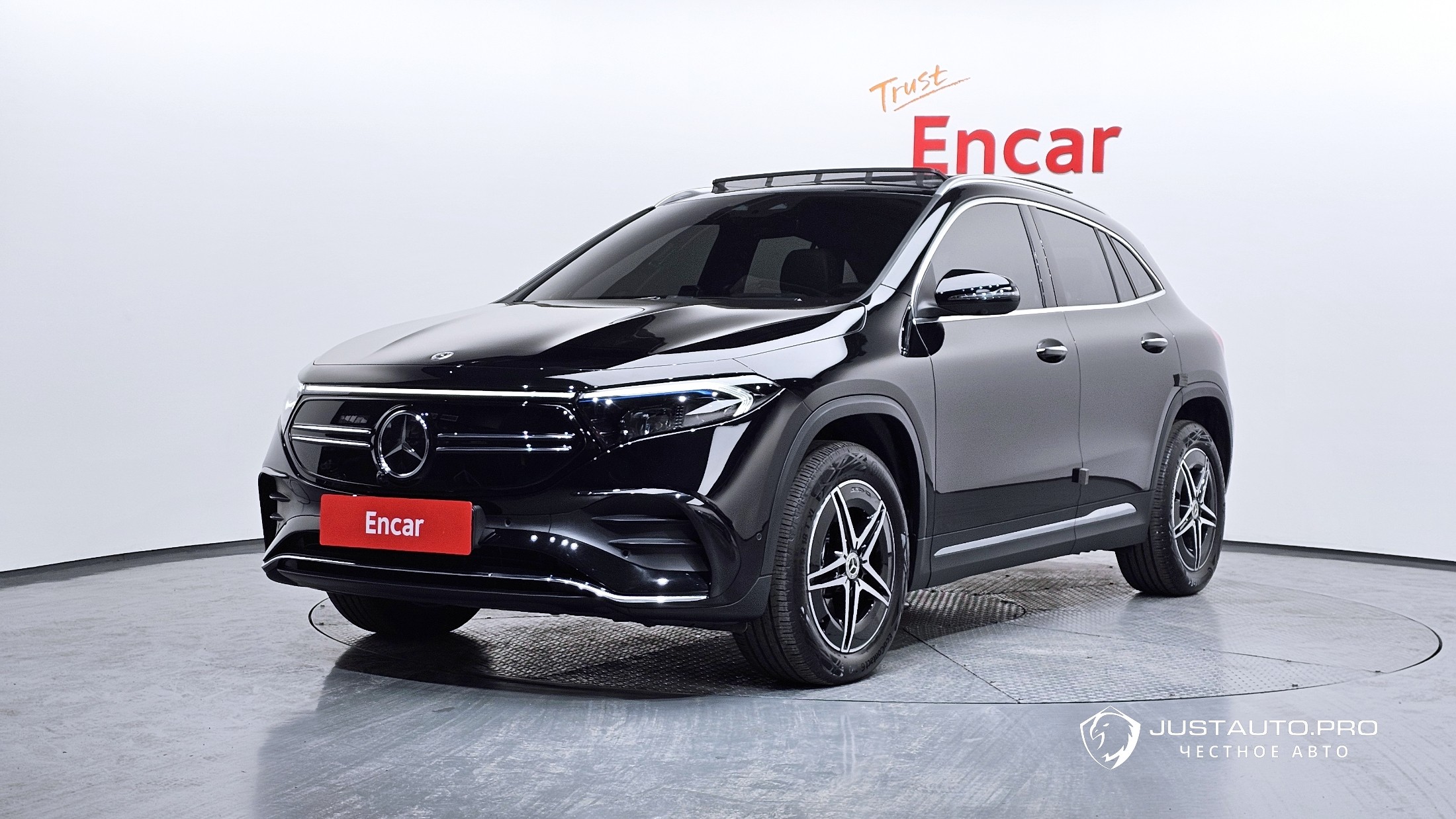Автомобиль Mercedes-Benz EQA