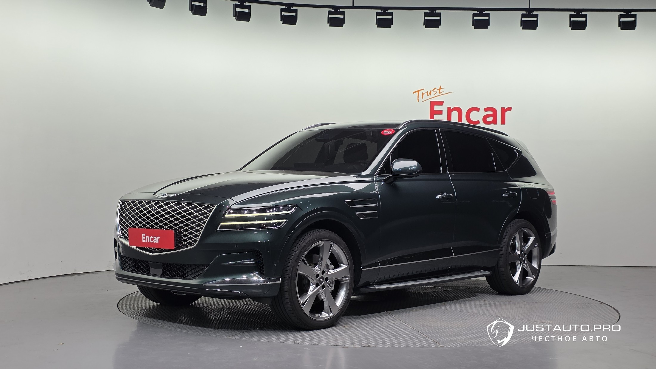 Автомобиль Genesis GV80