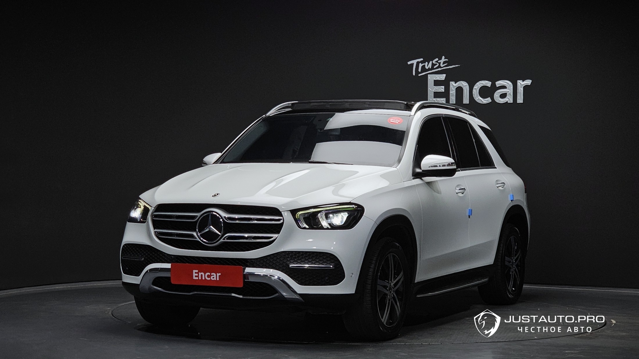Автомобиль Mercedes-Benz GLE-Class