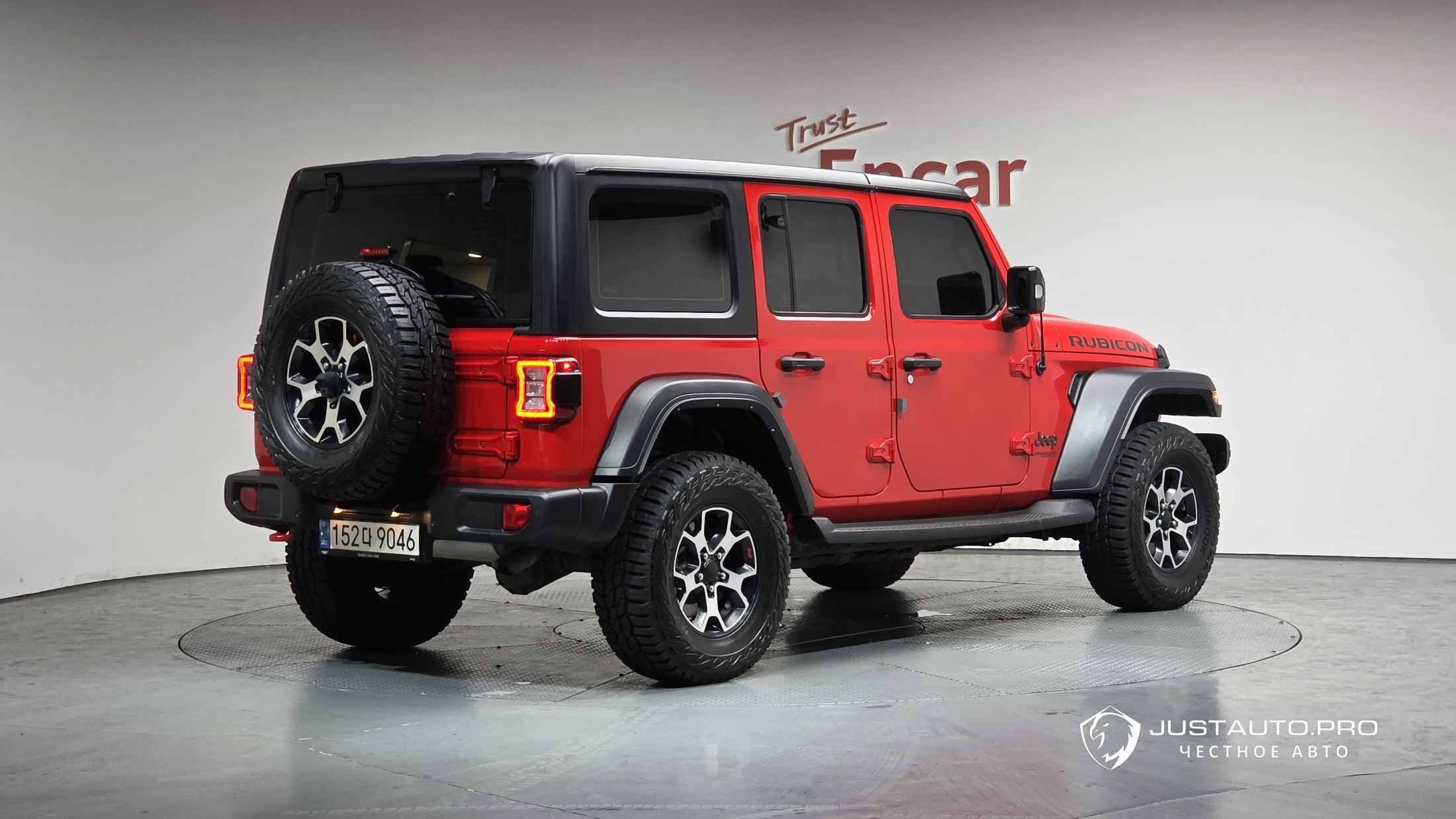 Автомобиль Jeep Wrangler