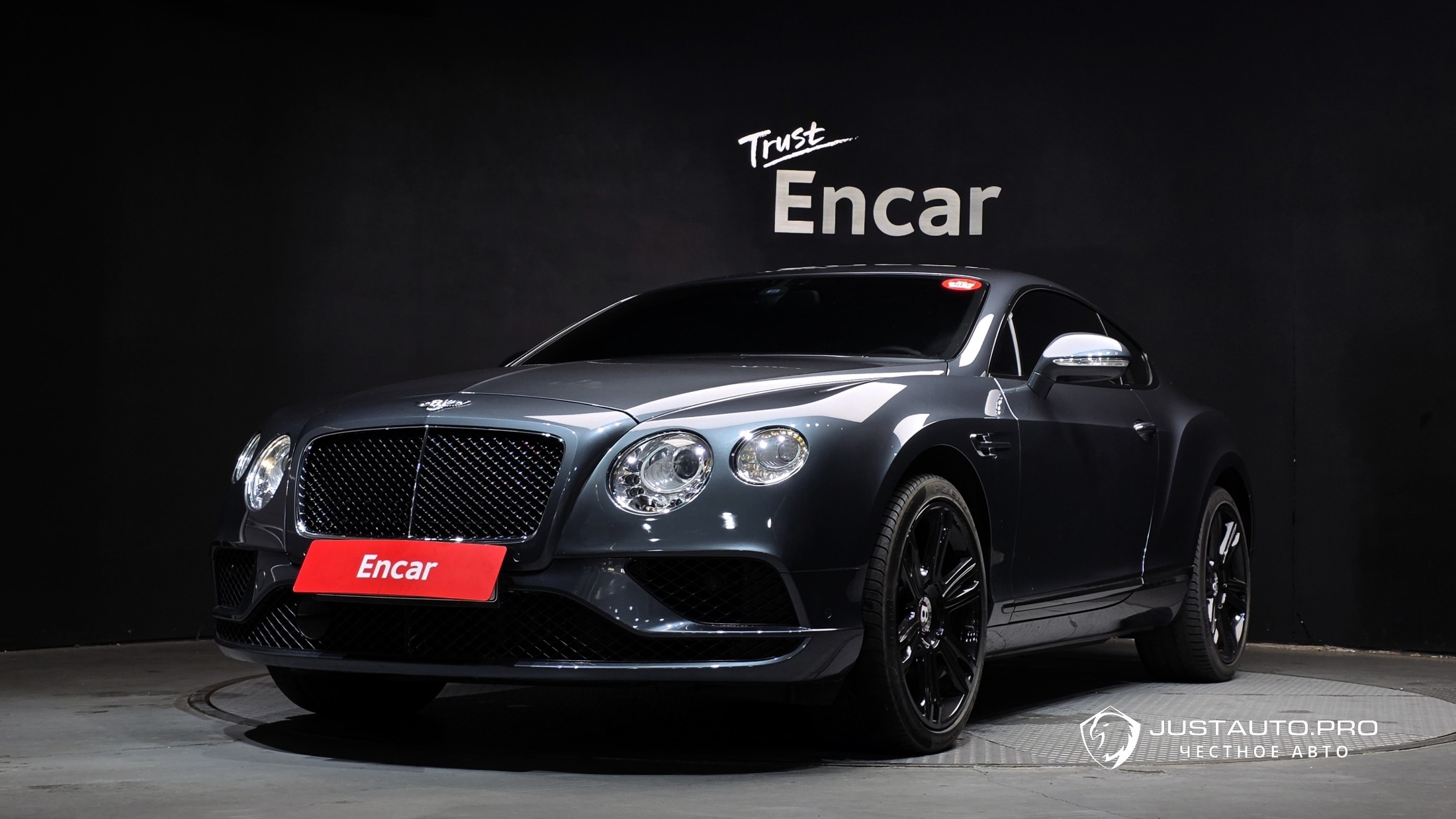 Автомобиль Bentley Continental