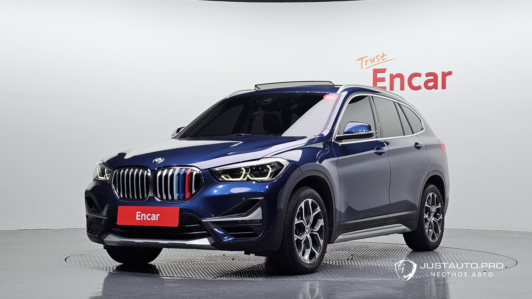 Автомобиль BMW X1