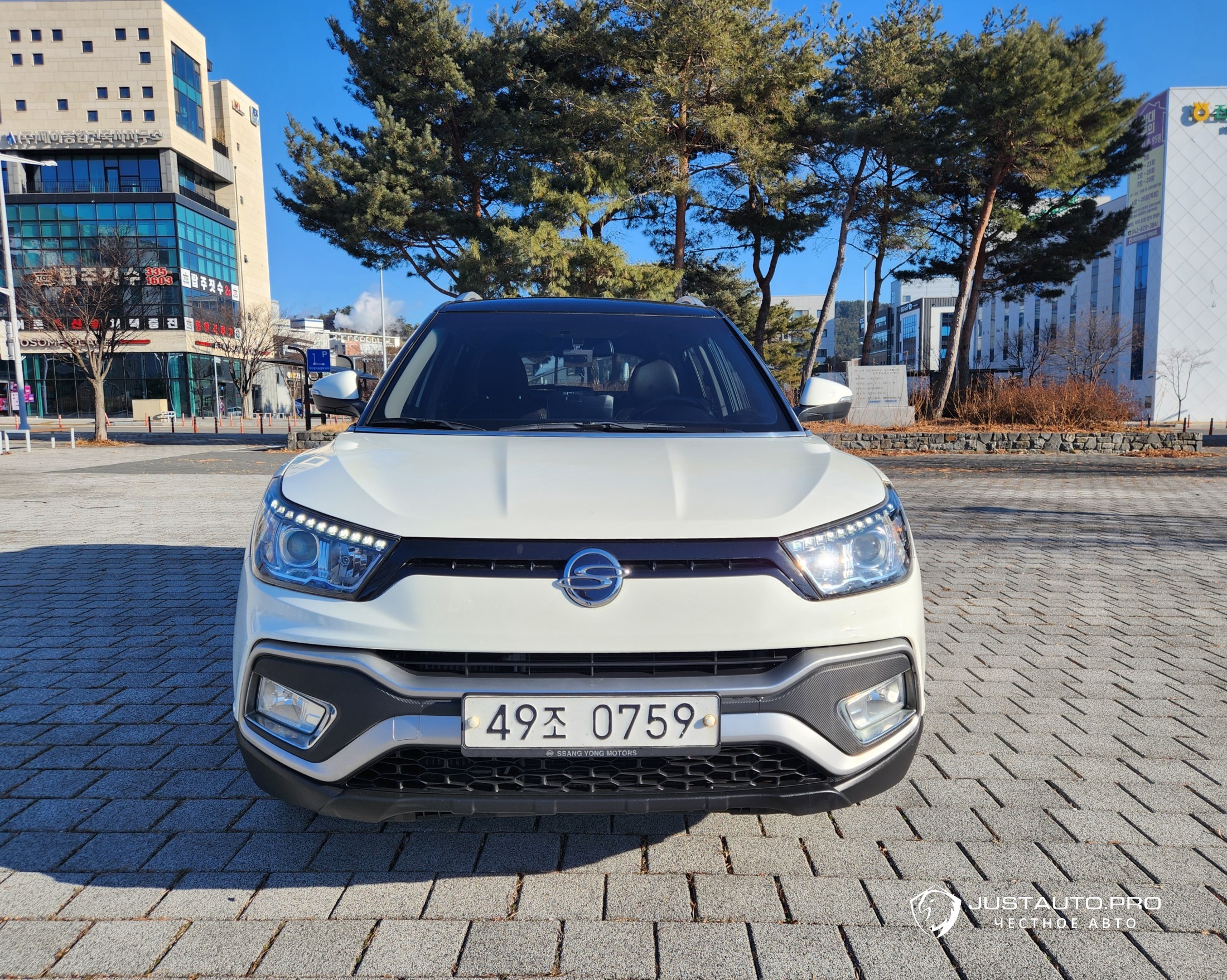 Автомобиль KG_Mobility_Ssangyong TIBOLI