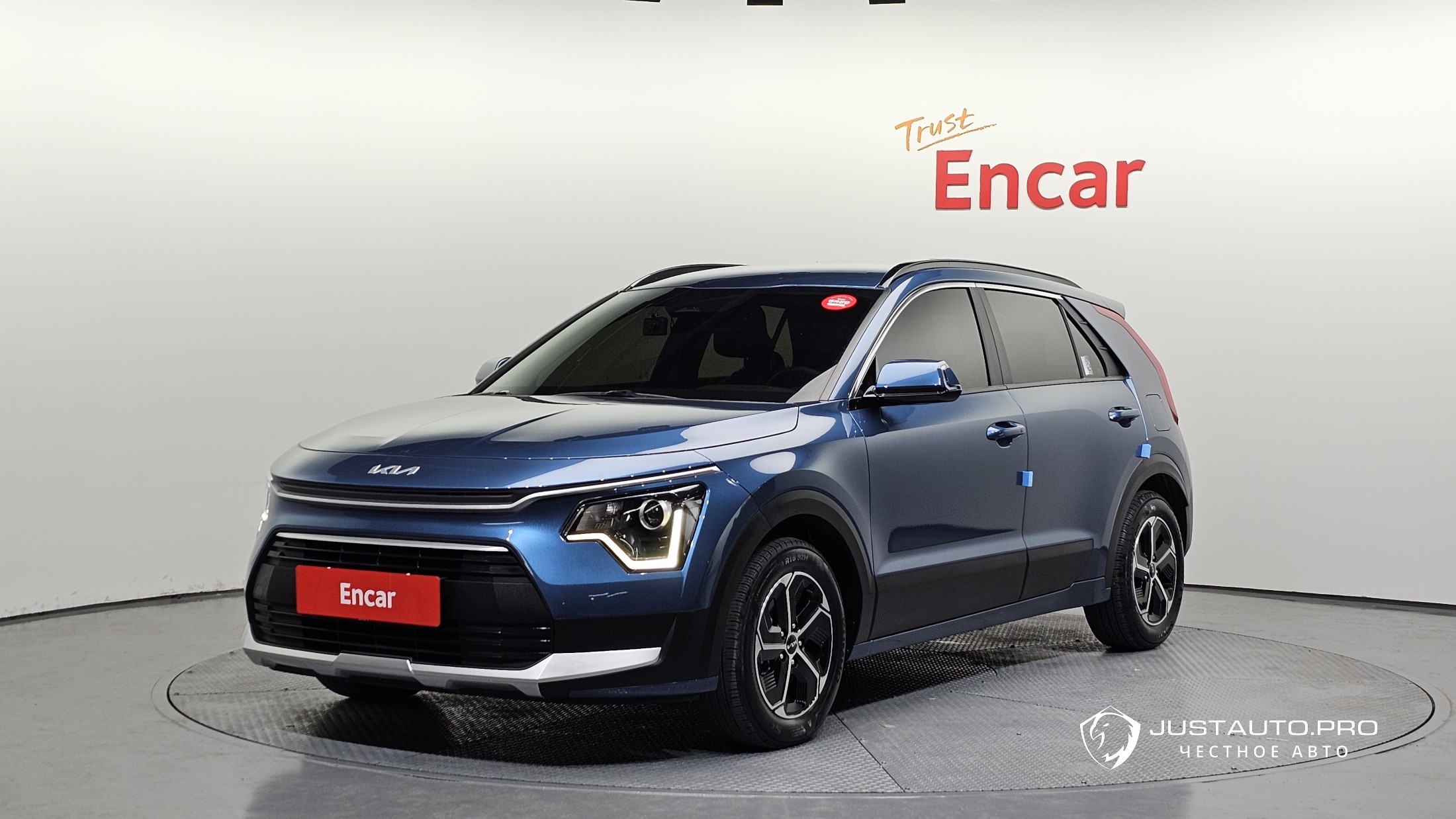 Автомобиль Kia Niro