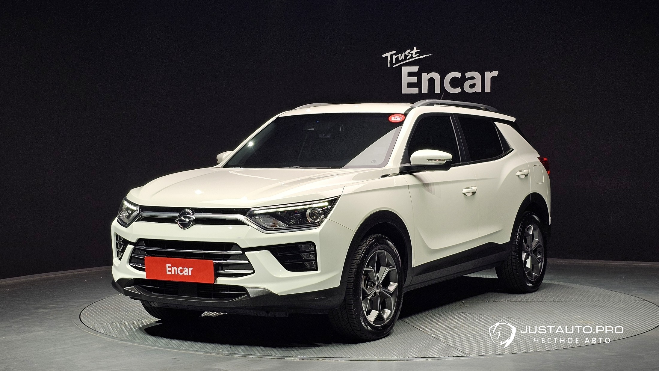 Автомобиль KG_Mobility_Ssangyong KORANDO