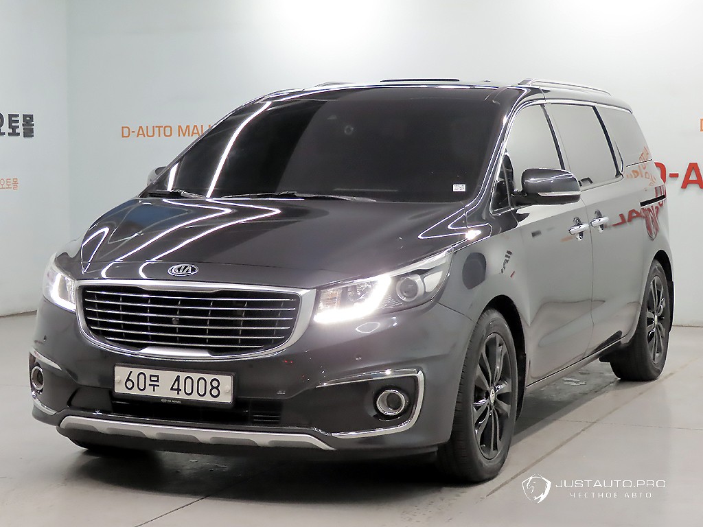 Автомобиль Kia Canival
