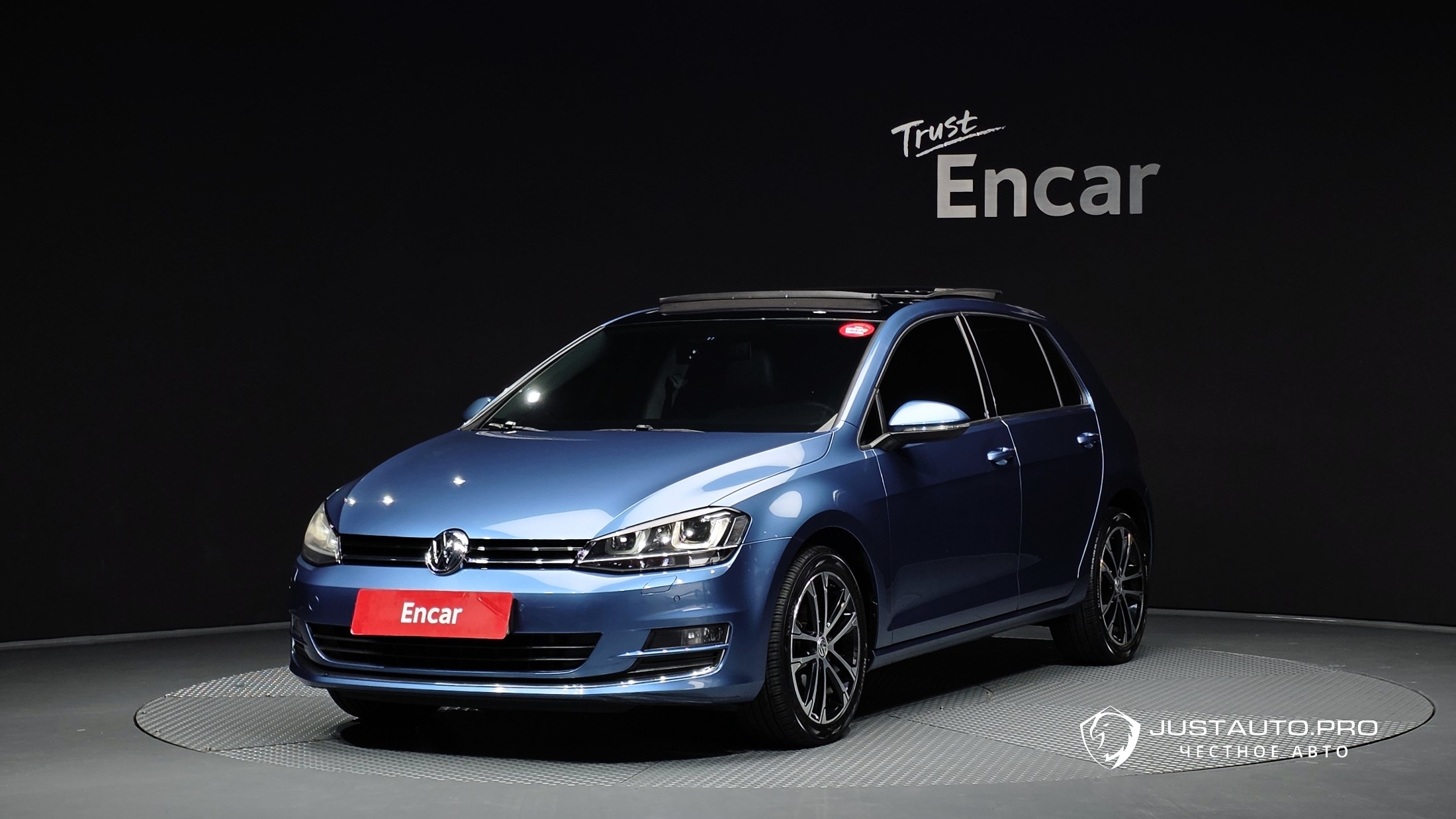 Автомобиль Volkswagen Golf