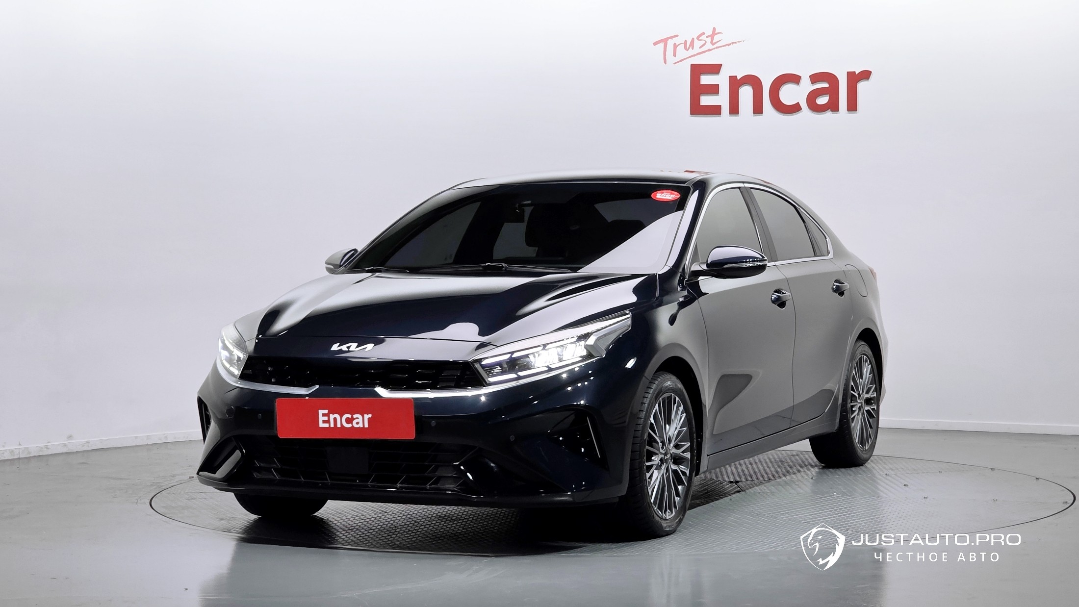Автомобиль Kia K3