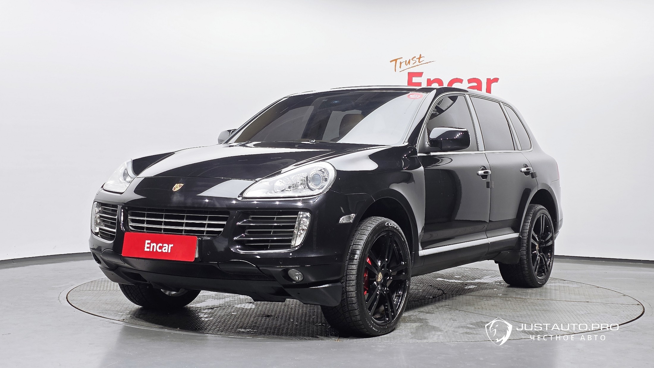 Автомобиль Porsche Cayenne