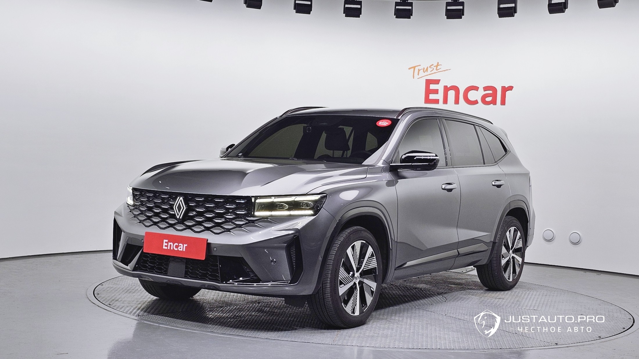 Автомобиль Renault-KoreaSamsung Grand Koleos