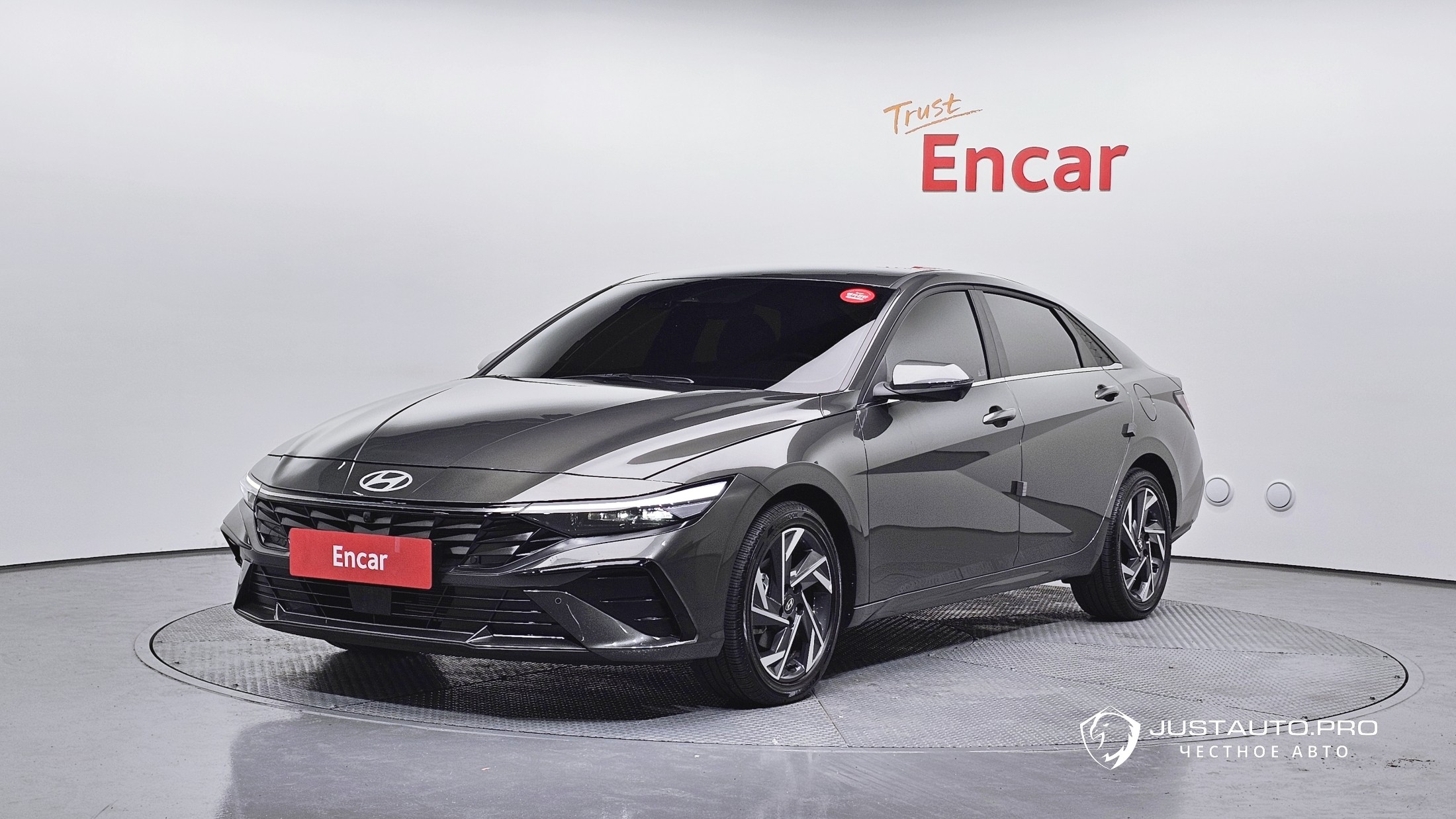 Автомобиль Hyundai AVANTE