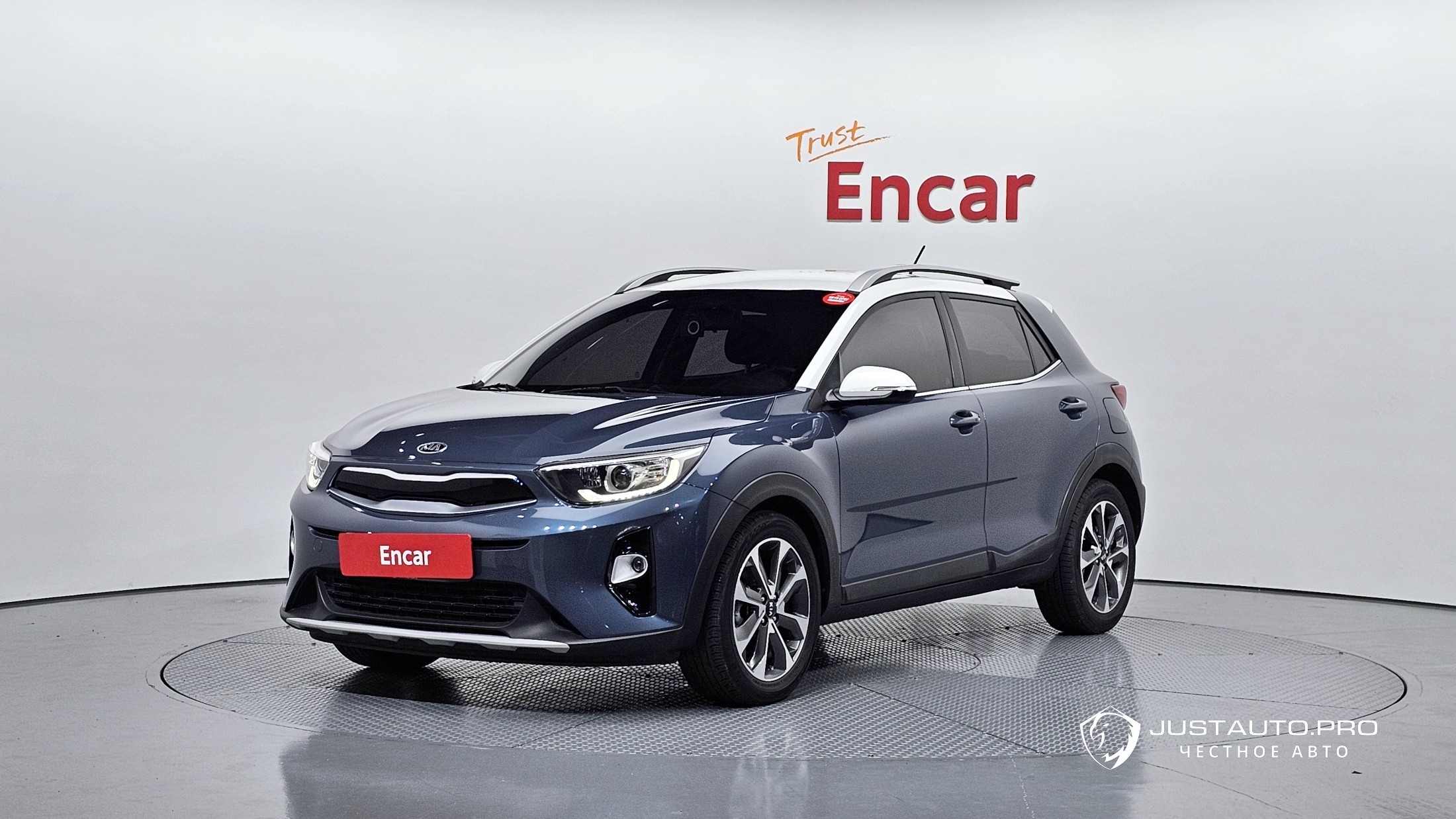 Автомобиль Kia Stonic