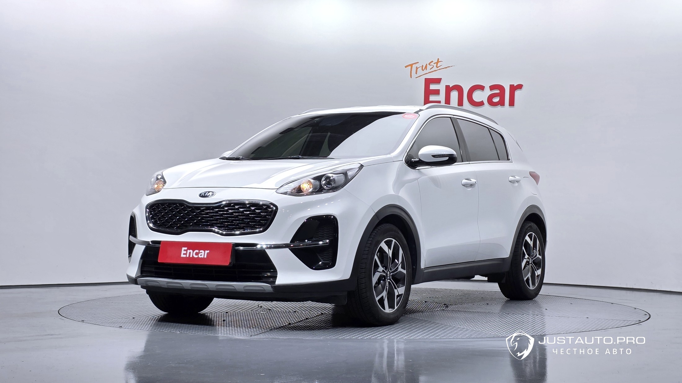 Автомобиль Kia Sportage